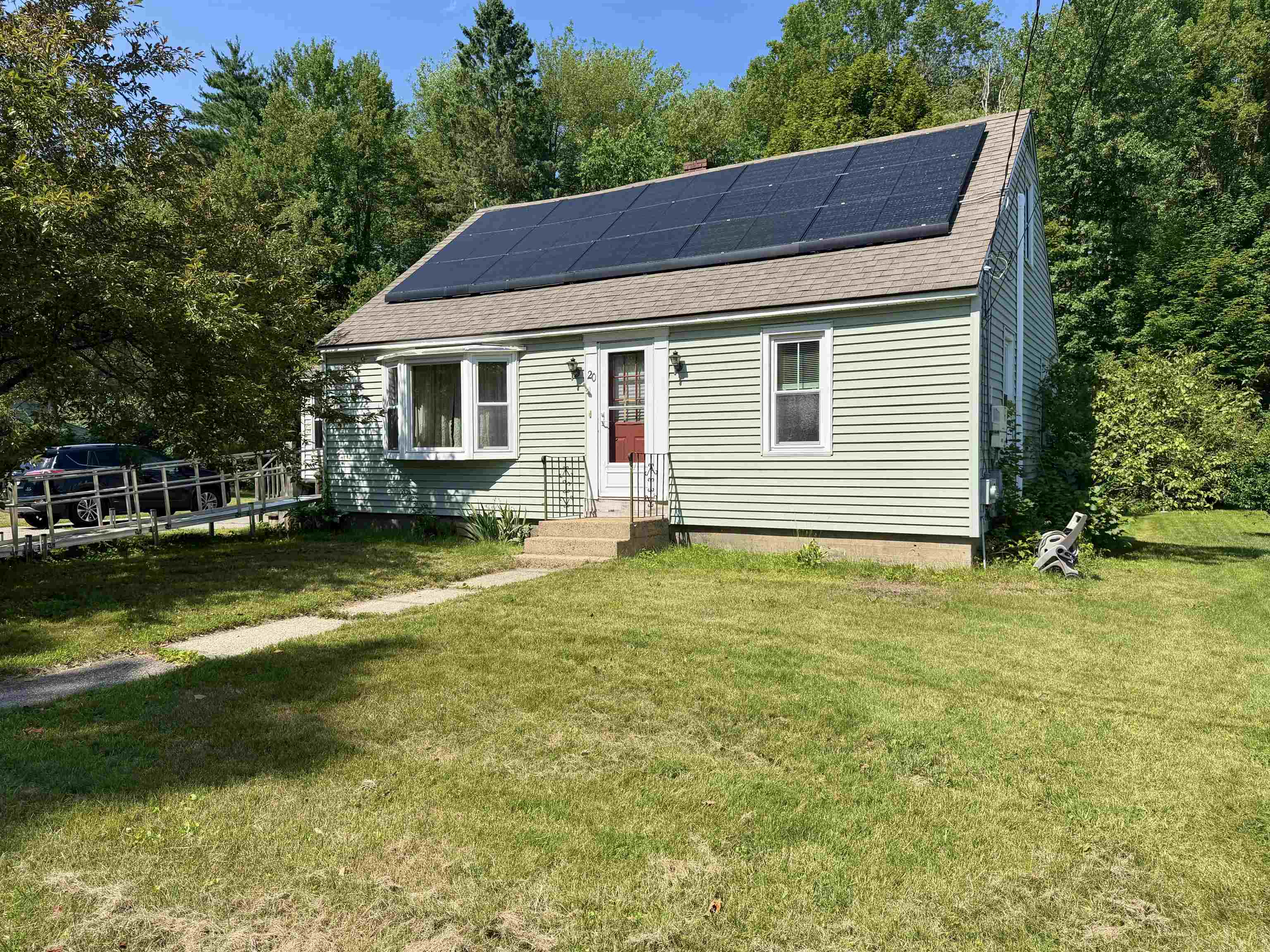 20 Maplecrest St, Newmarket, NH 03857
