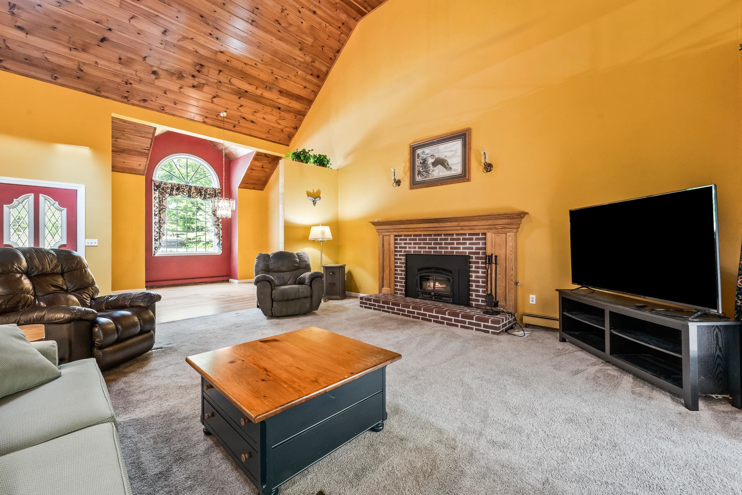 146 Pine Hill Rd, Madison, NH 03849