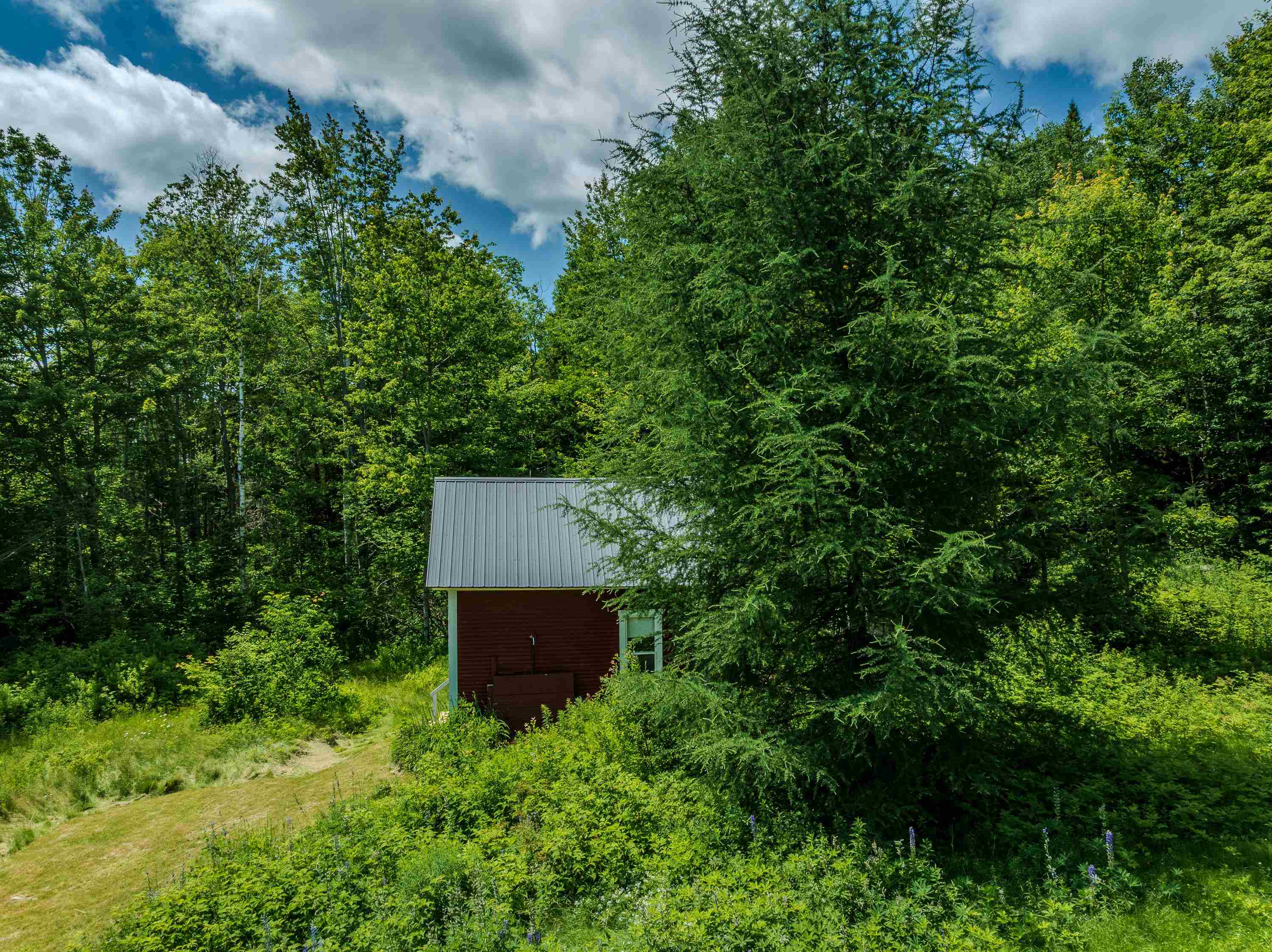 145 Ingerson Rd, Jefferson, NH 03583