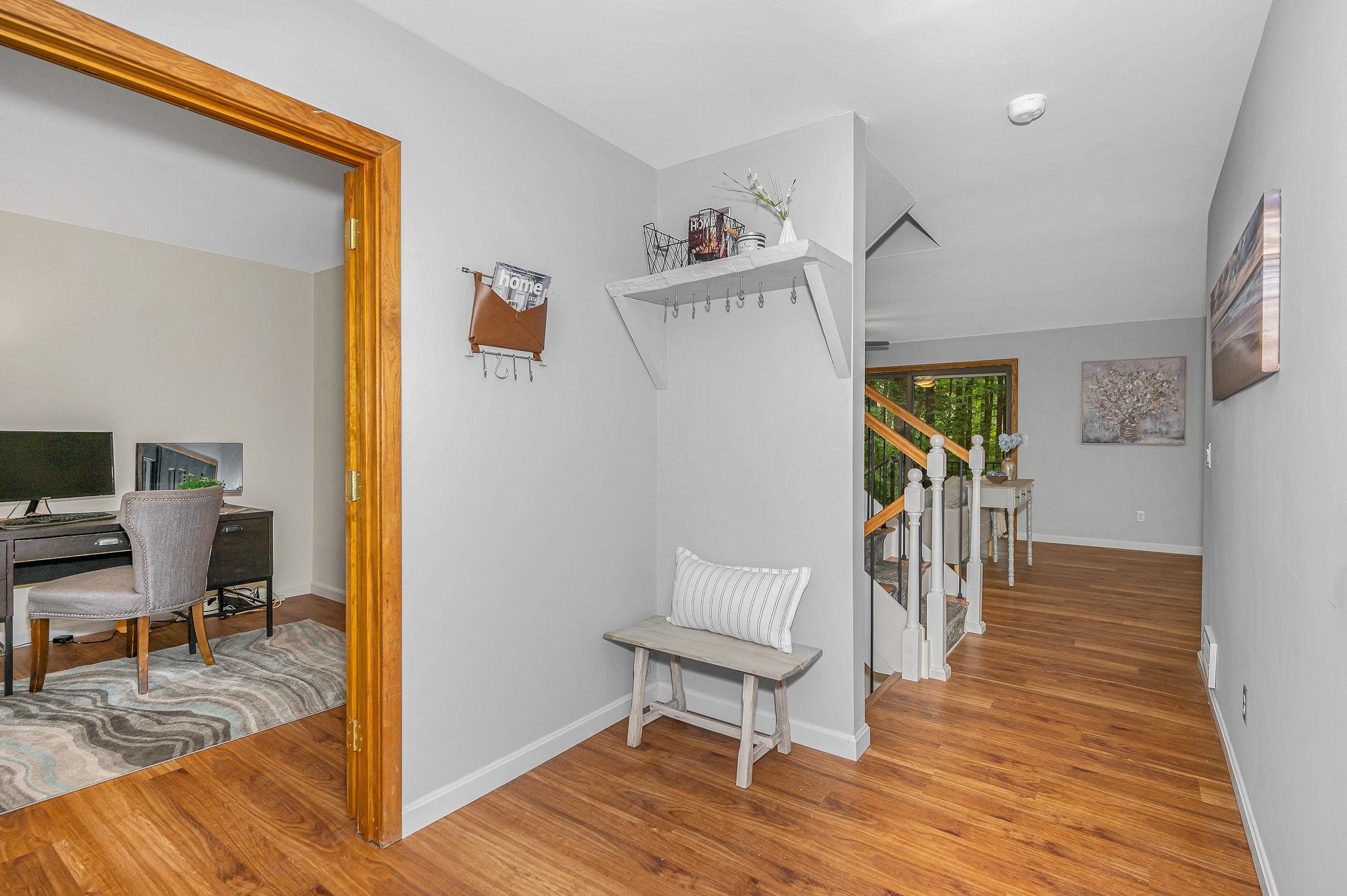 10 Shelly Dr, Pelham, NH 03076