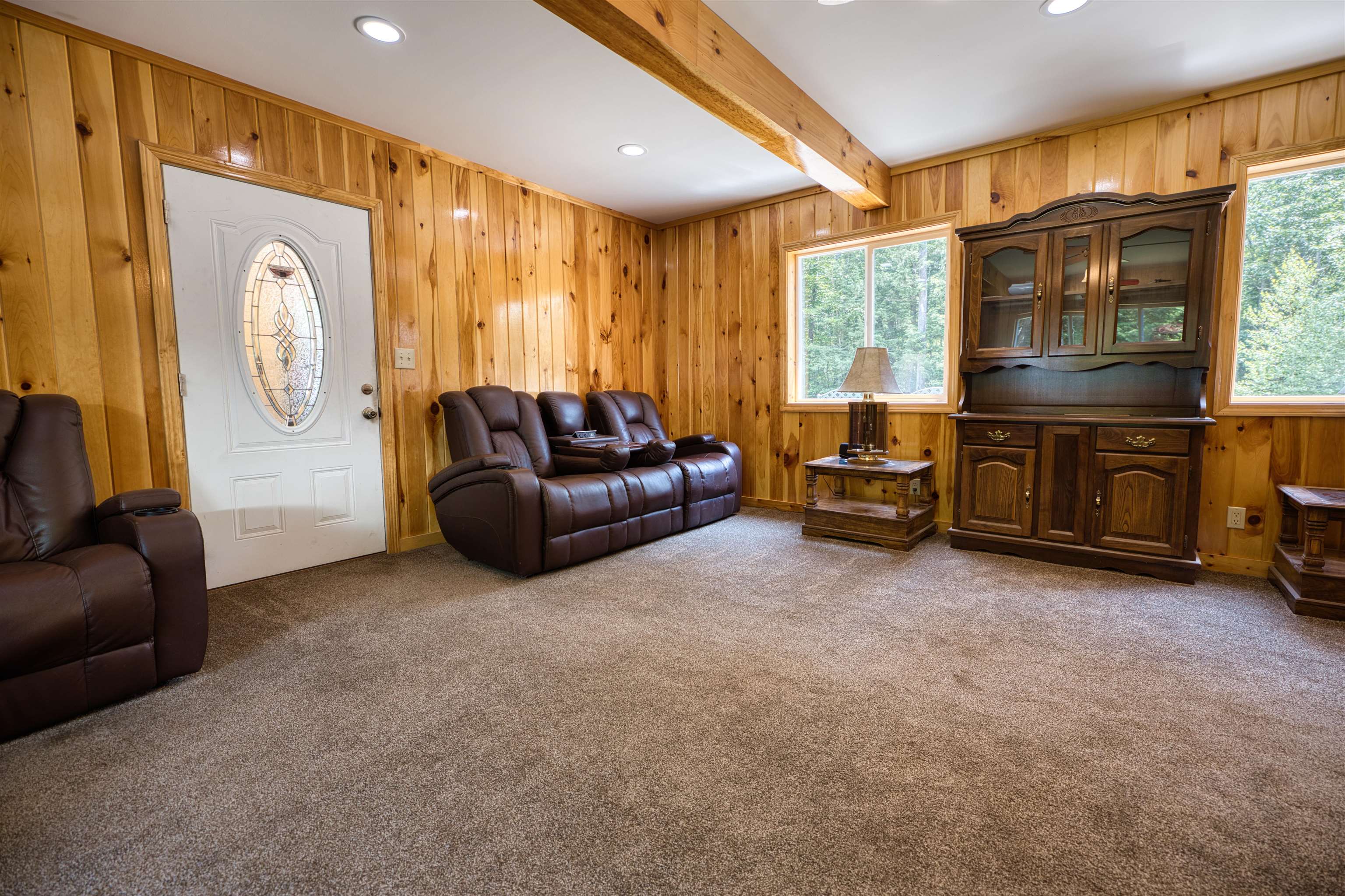 98 Thibodeau Ln, Tamworth, NH 03886