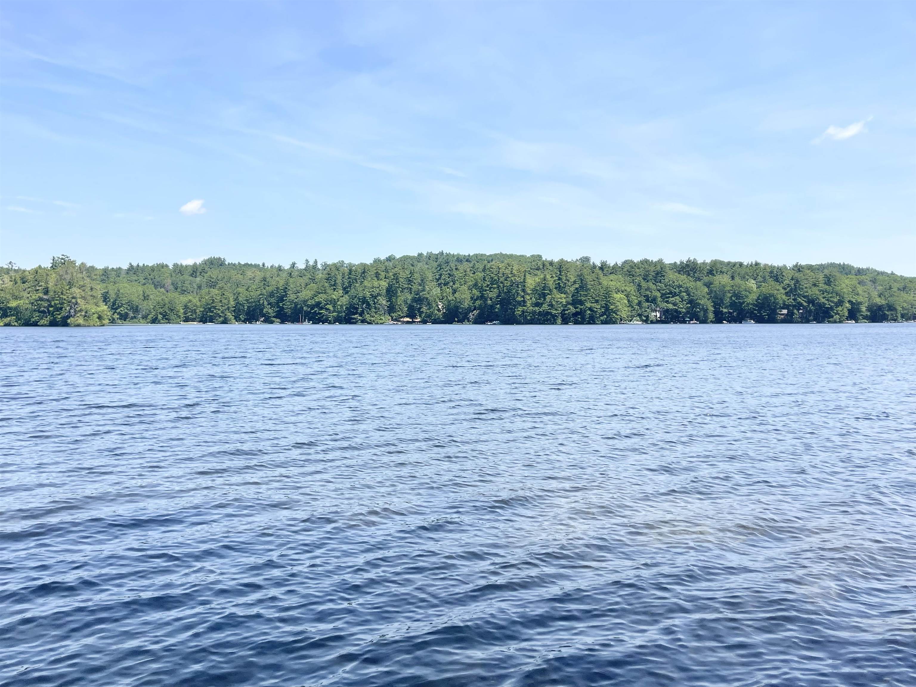 402 Davis Rd, Wakefield, NH 03872