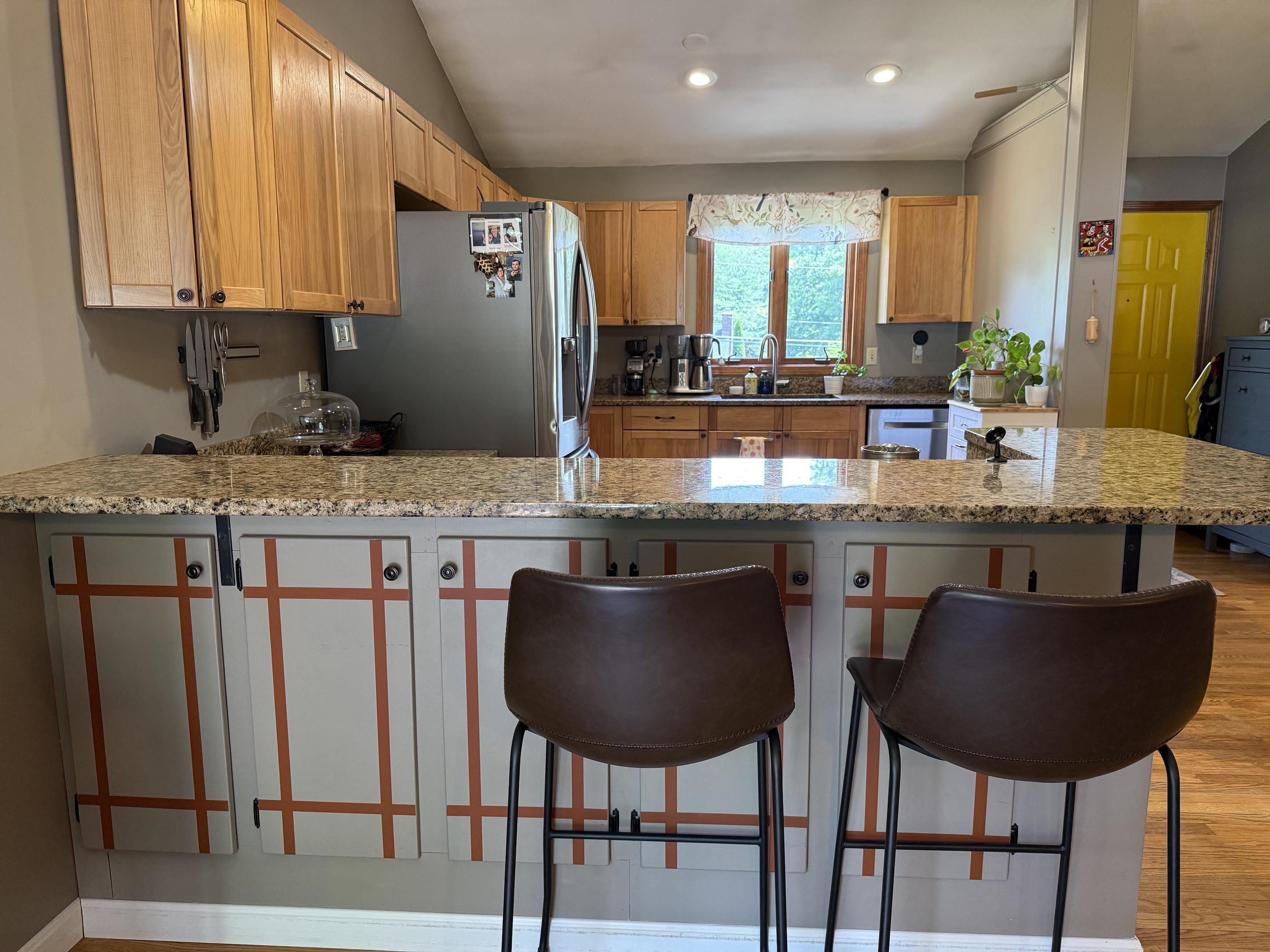26 Pheasant Ln, Manchester, NH 03109