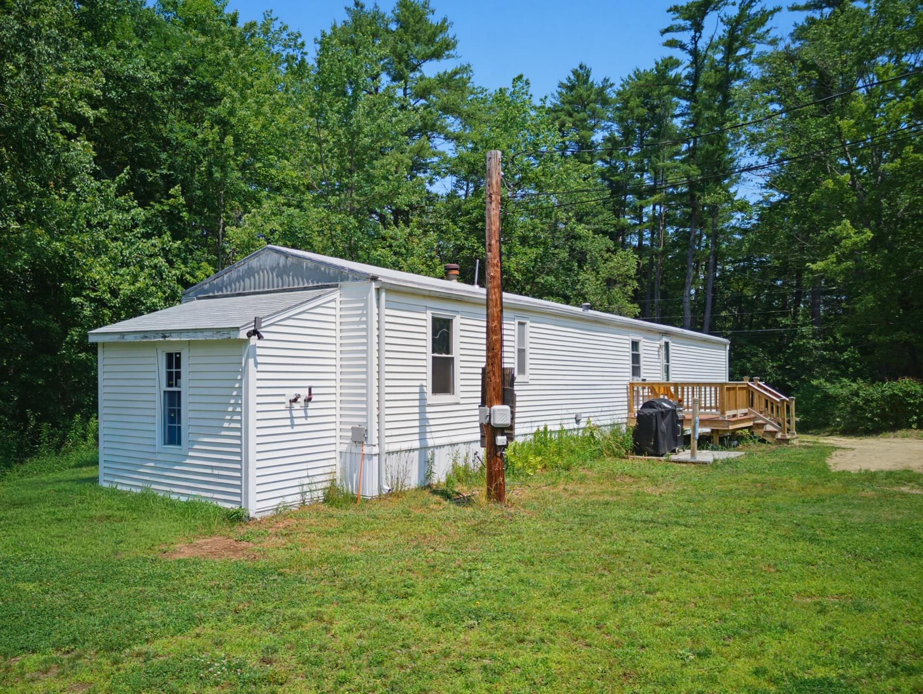 143 Salmon Falls Rd, Rochester, NH 03868