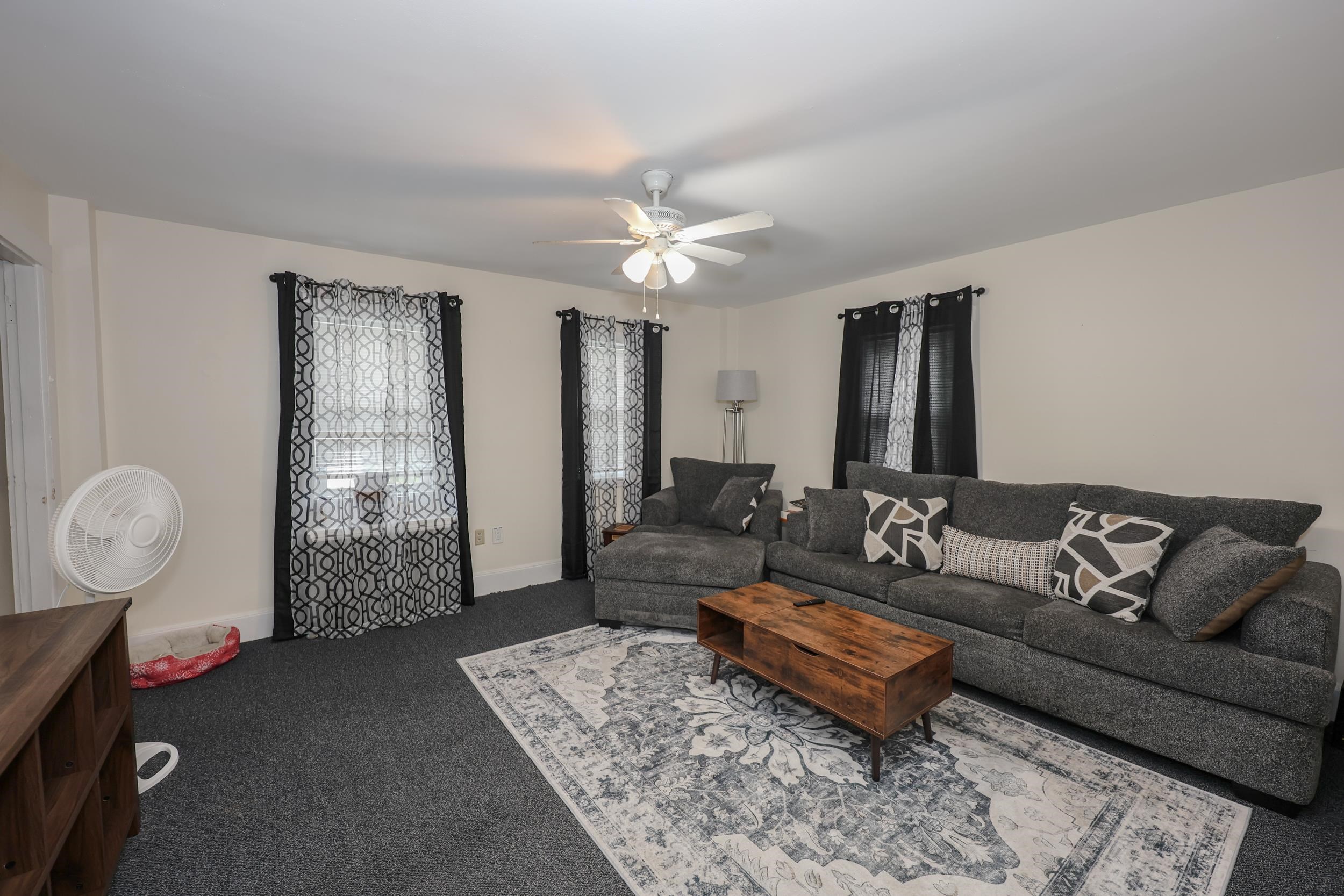 17 Broad Street, Somersworth, NH photo 5