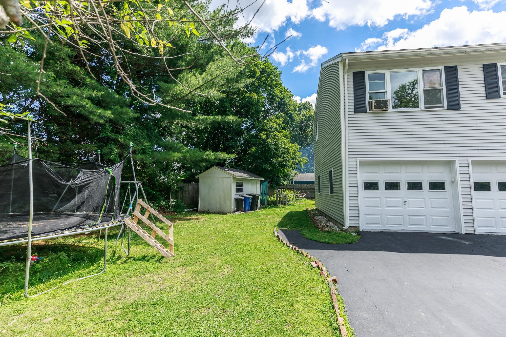 14 Alder Creek Dr, Concord, NH 03303
