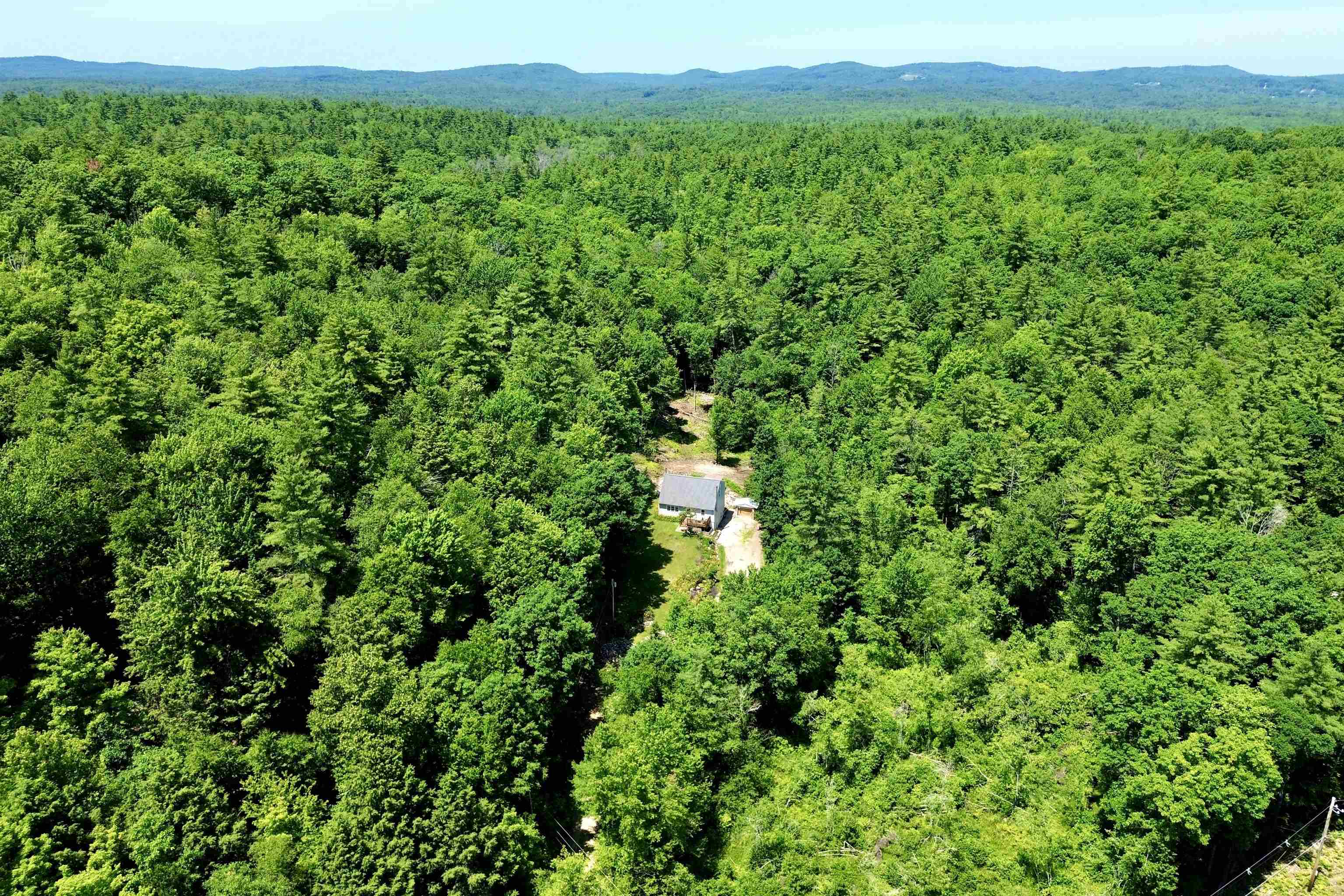 279 Weare Rd, New Boston, NH 03070
