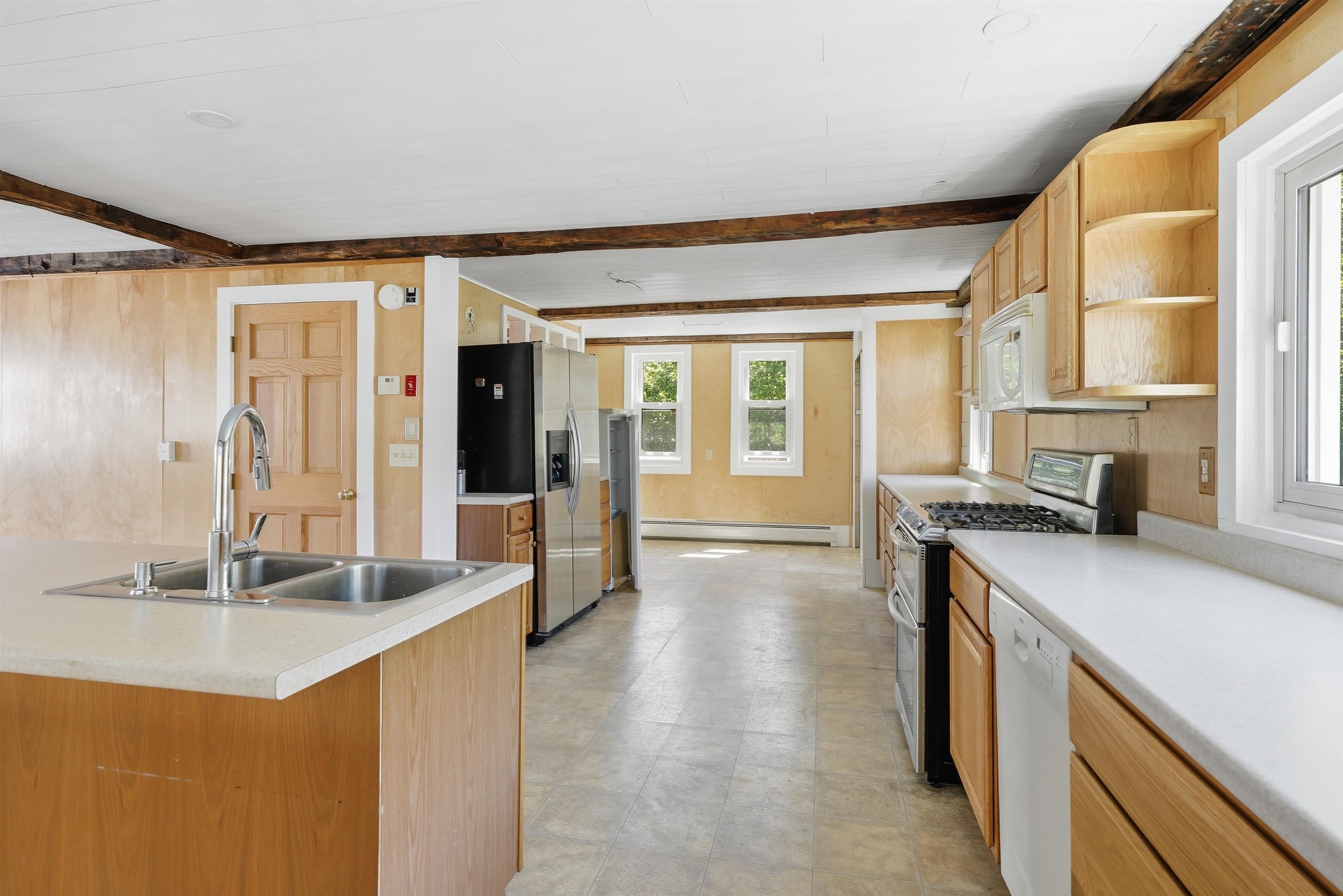 300 Robbins Rd, Rindge, NH 03461