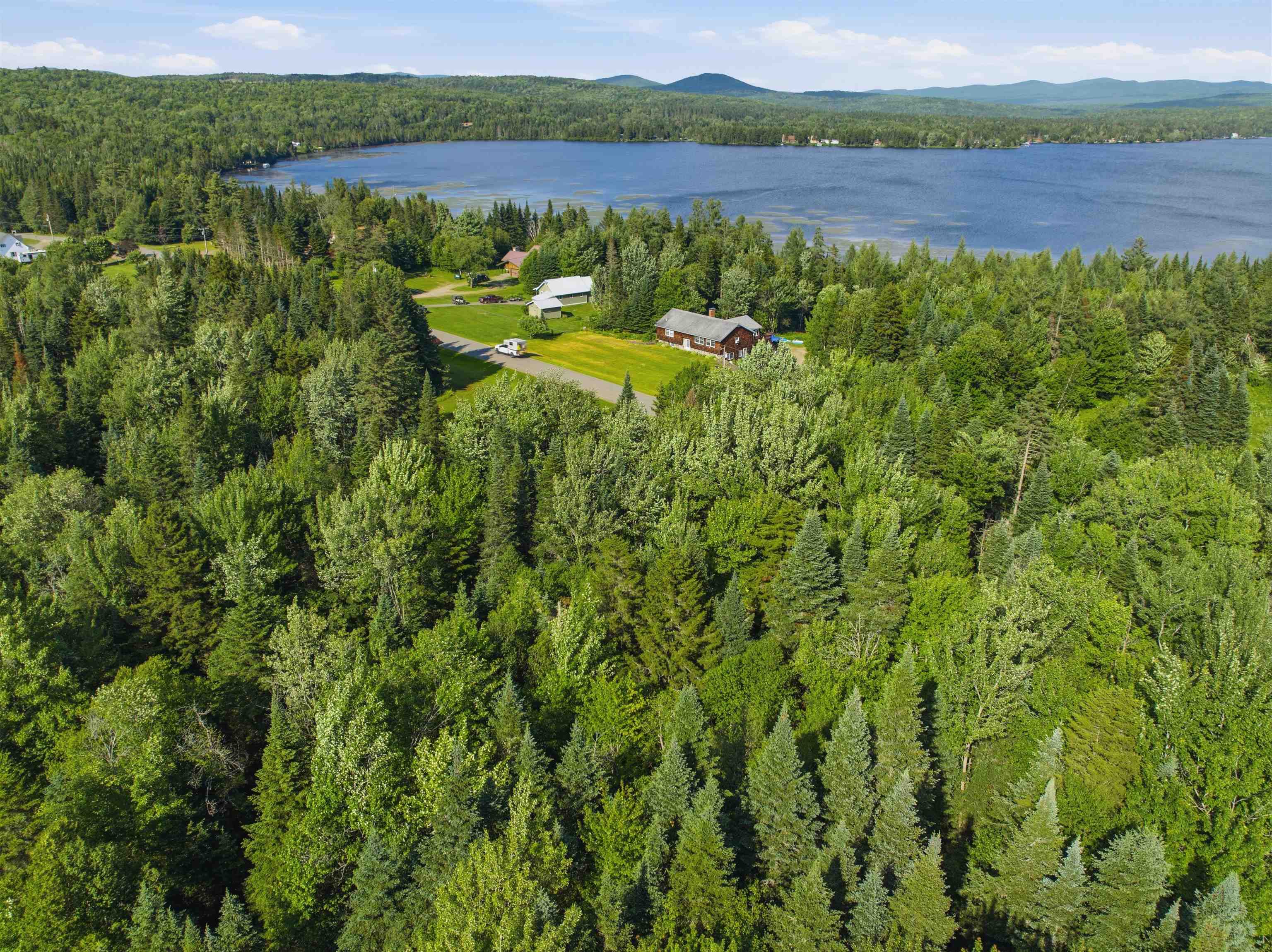 - Back Lake Rd, Pittsburg, NH 03592