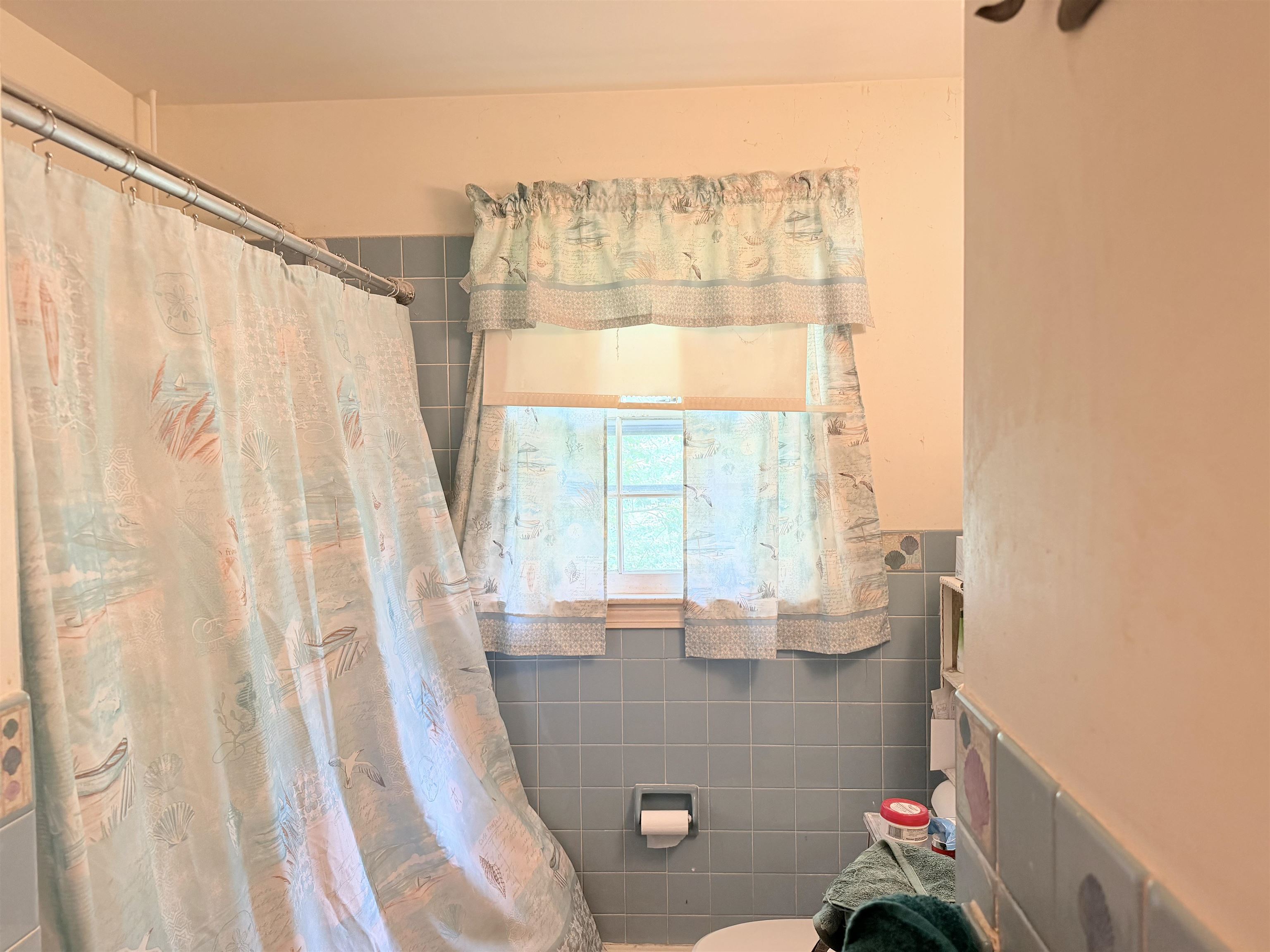 65 River Rd, Allenstown, NH 03275