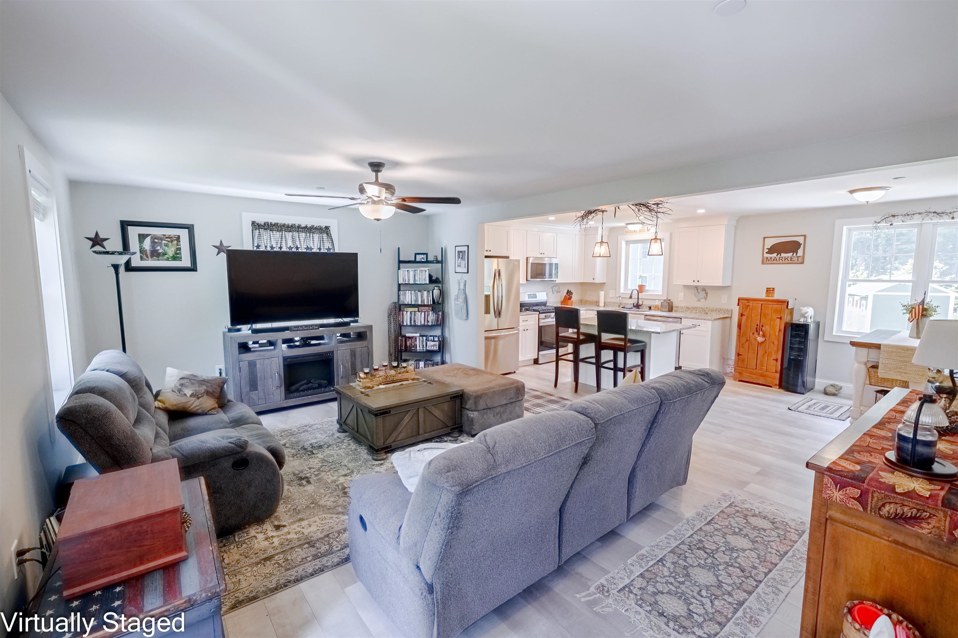 5 Laura Dr, Rochester, NH 03867