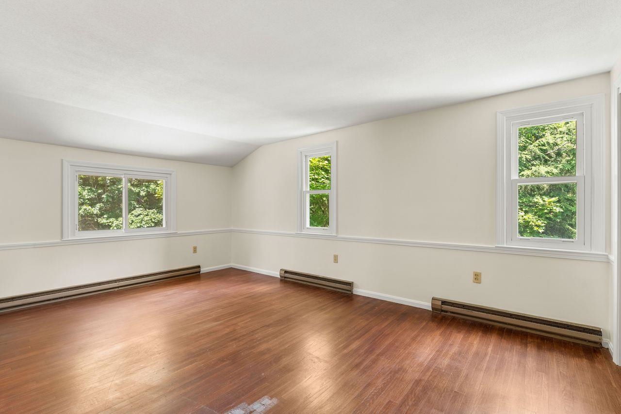 25 Birch Way, New Hampton, NH 03256
