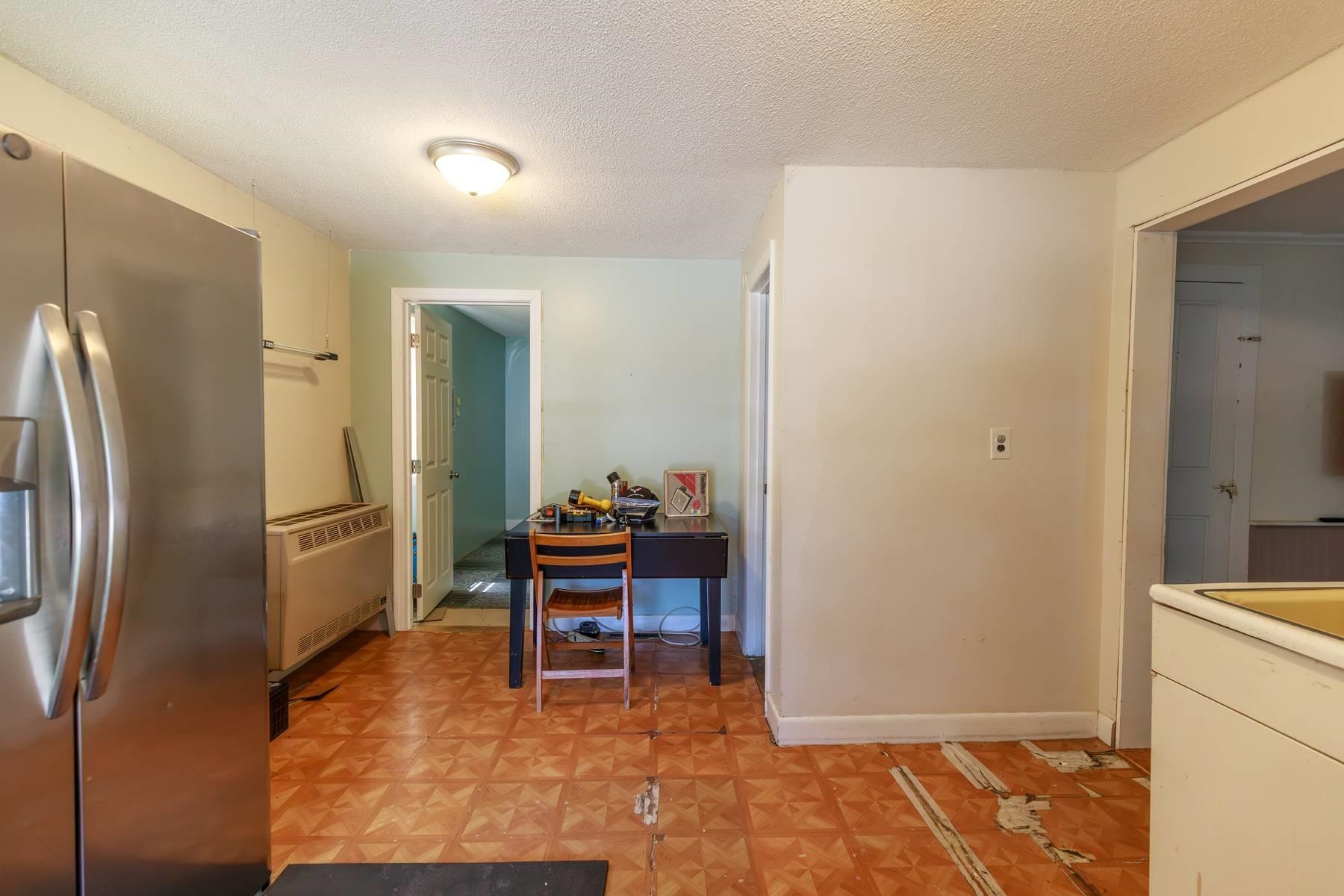 12 Wilder St, Peterborough, NH 03458