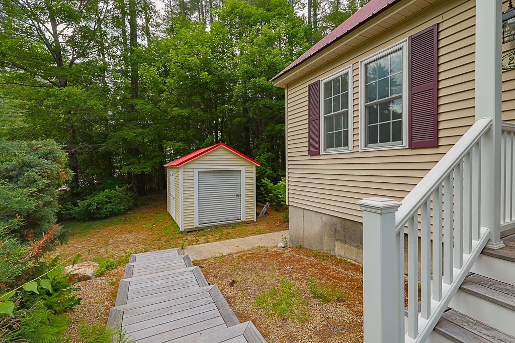 28 Winquist Rd, Thornton, NH 03285
