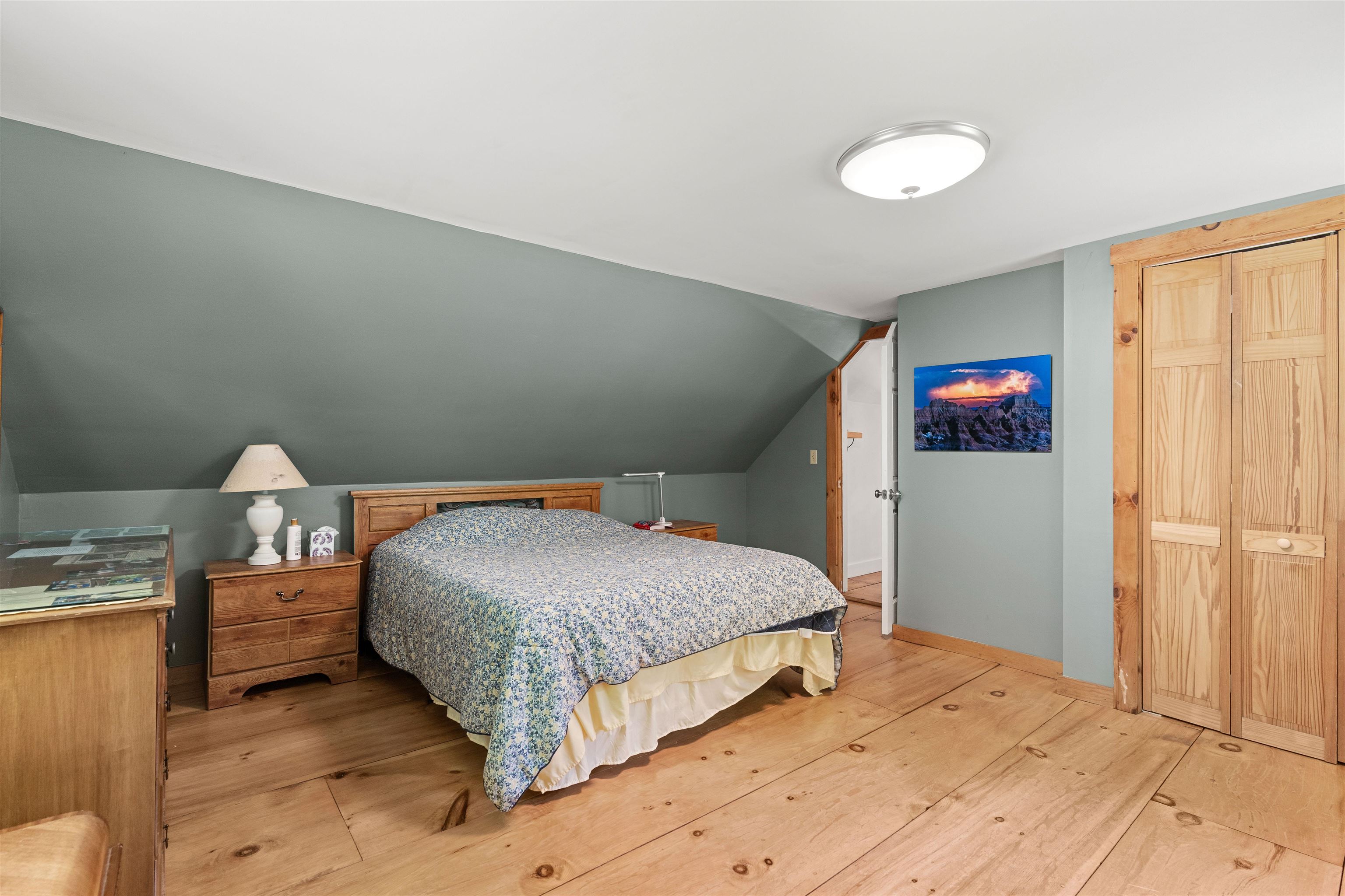 1811 Hopkinton Rd, Hopkinton, NH 03229