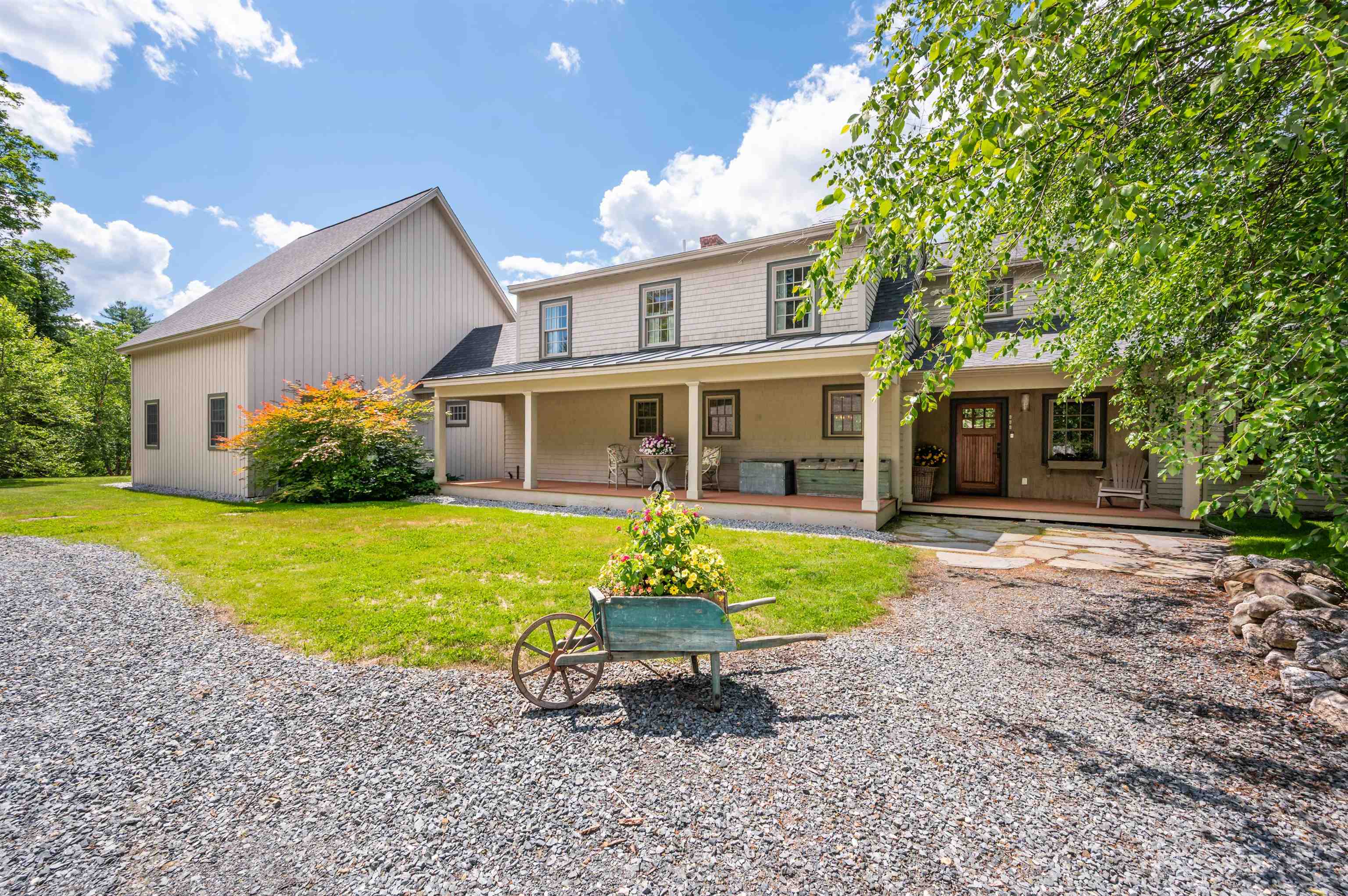 252 Shindagan Rd, Wilmot, NH 03287