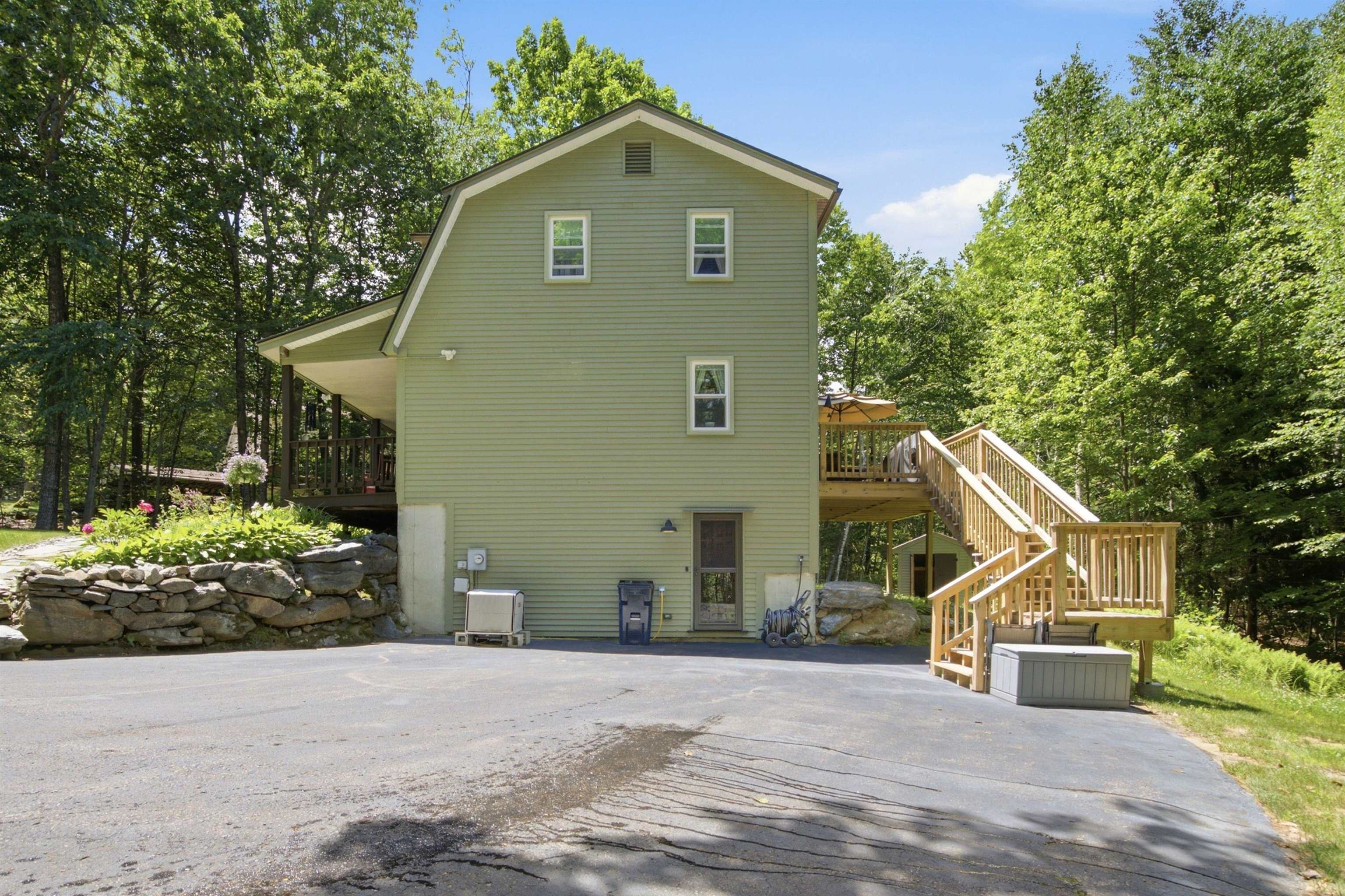 30 Canterbury Crossing, Northfield, NH 03276