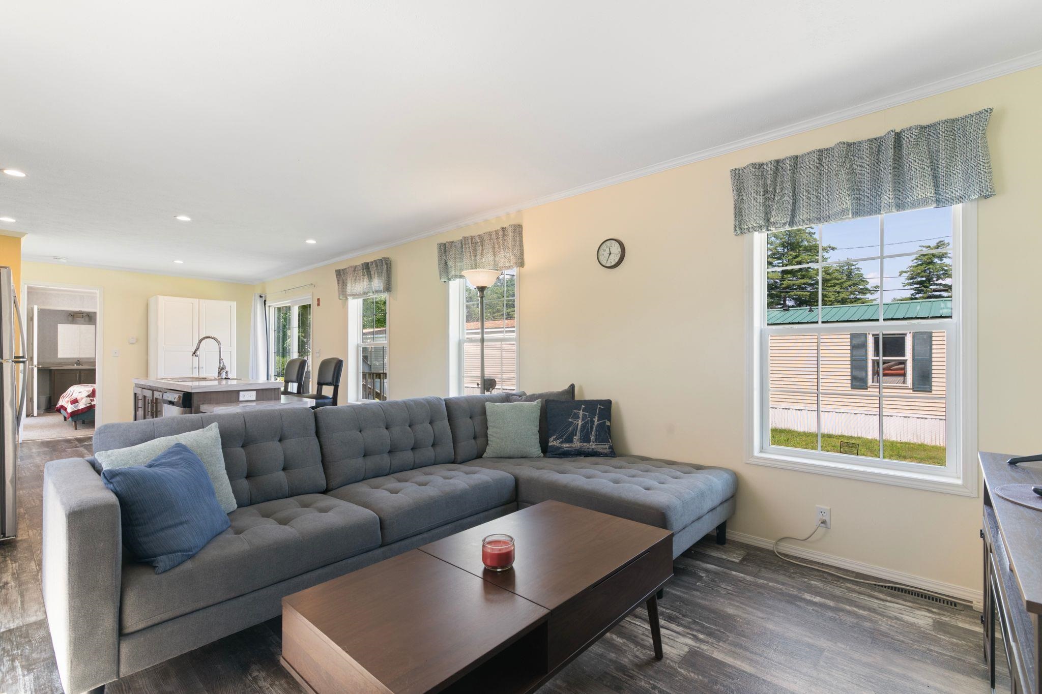 26 Cedar St, Hinsdale, NH 03451
