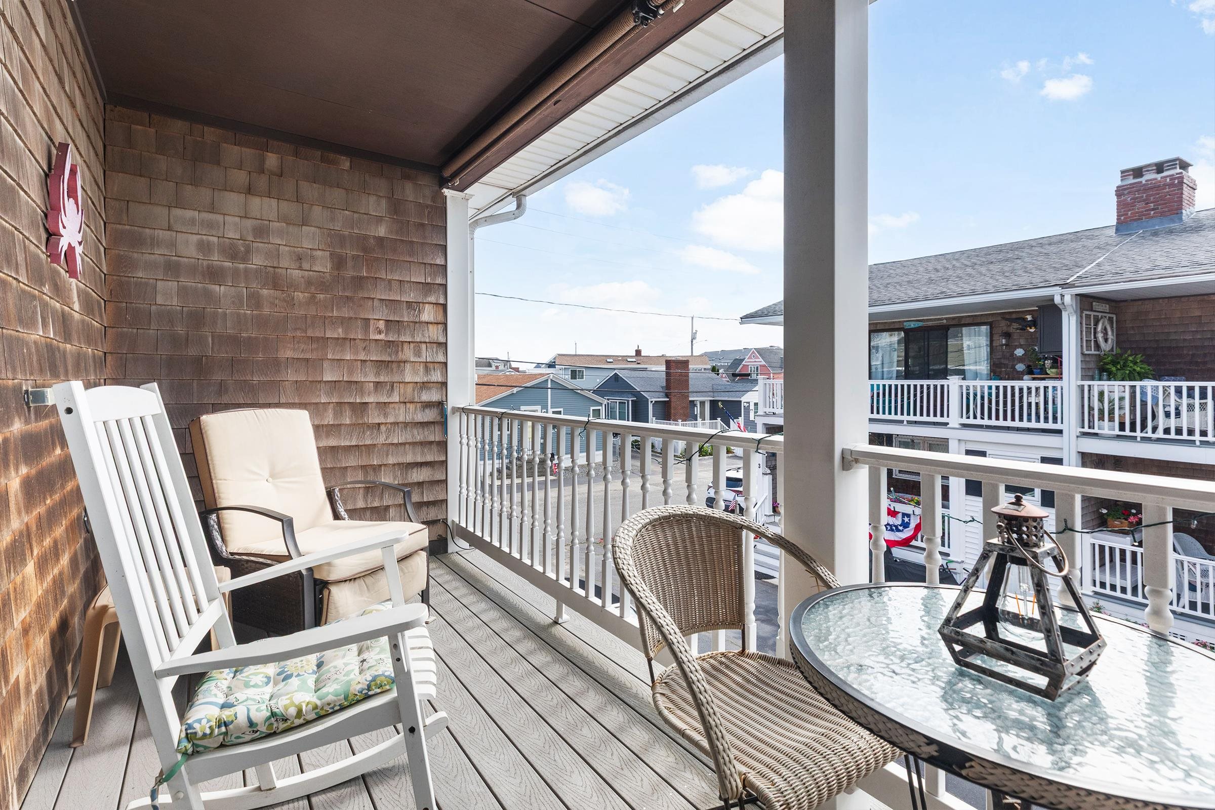 14 Fellows Ave #2, Hampton, NH 03842