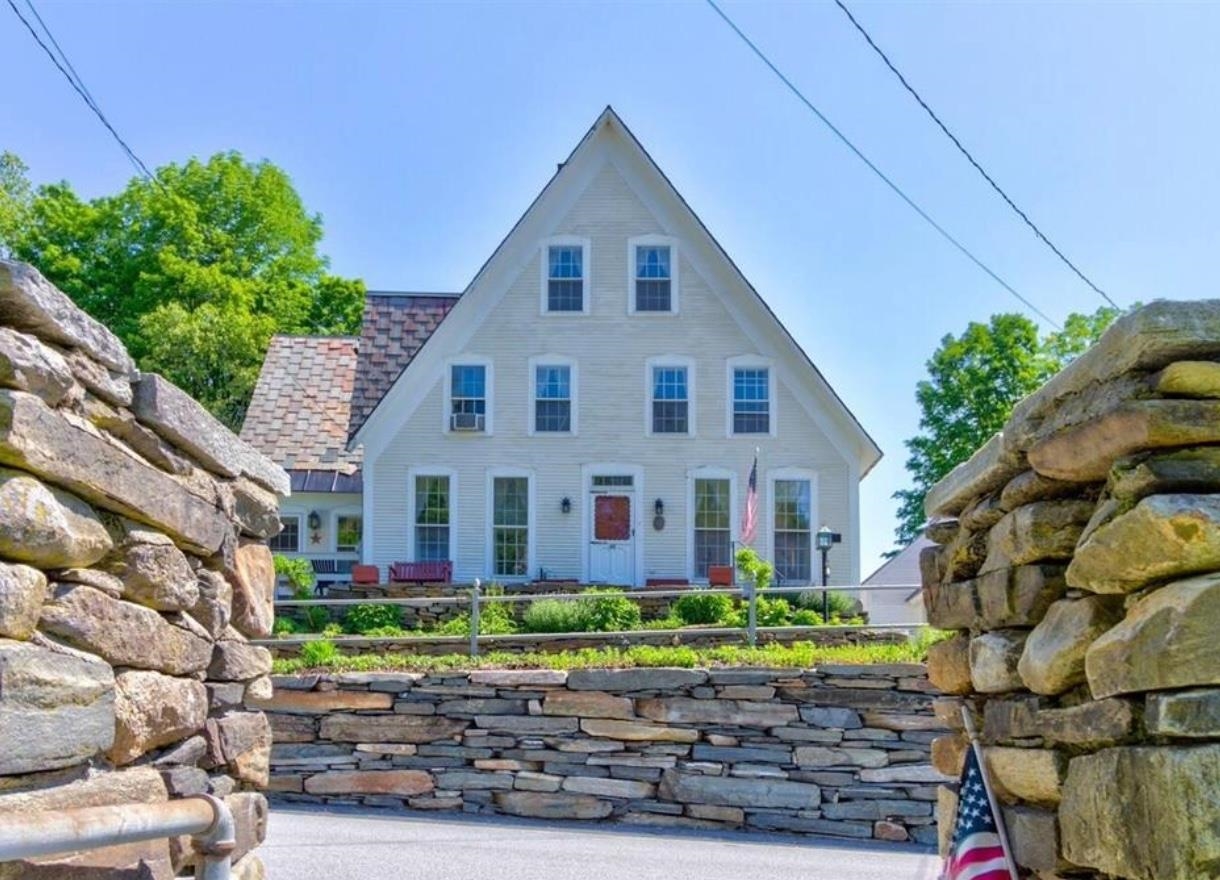 2nd image of 41 Lawrence Hill Rd, Weston, VT 05161 | MLS# 5098386
