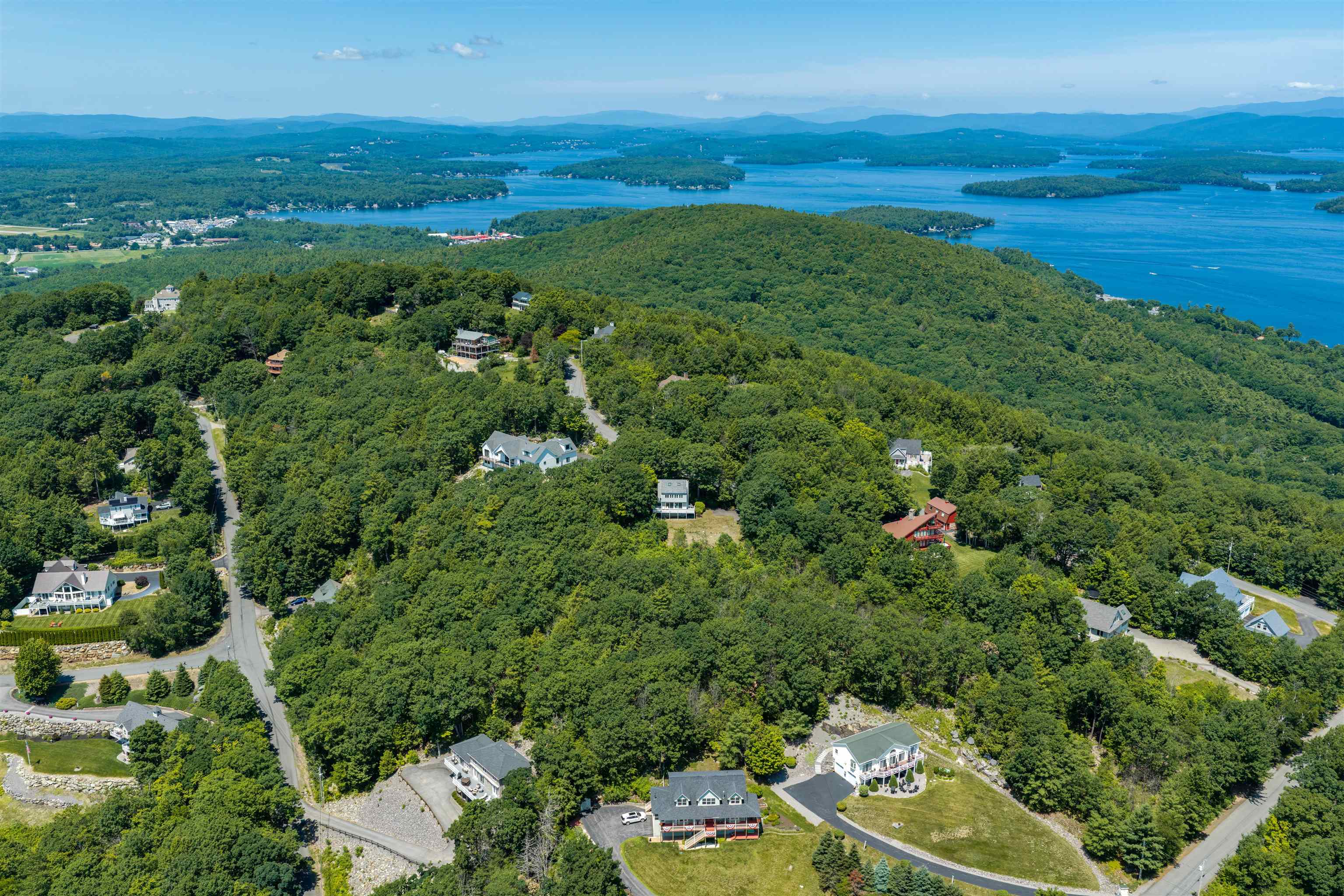 176 Sagamore Rd, Gilford, NH 03249