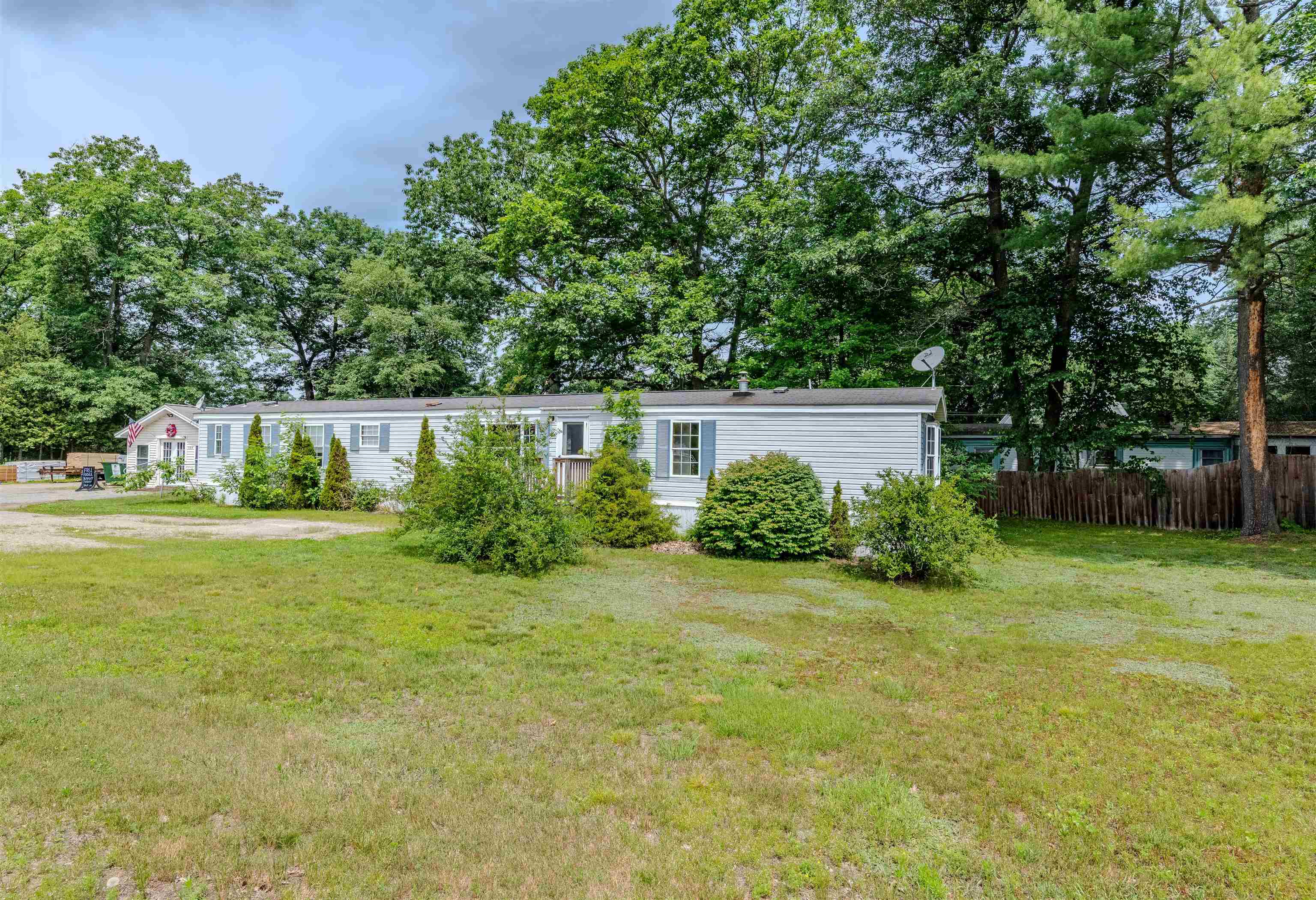 200 Central St, Haverhill, NH 03785