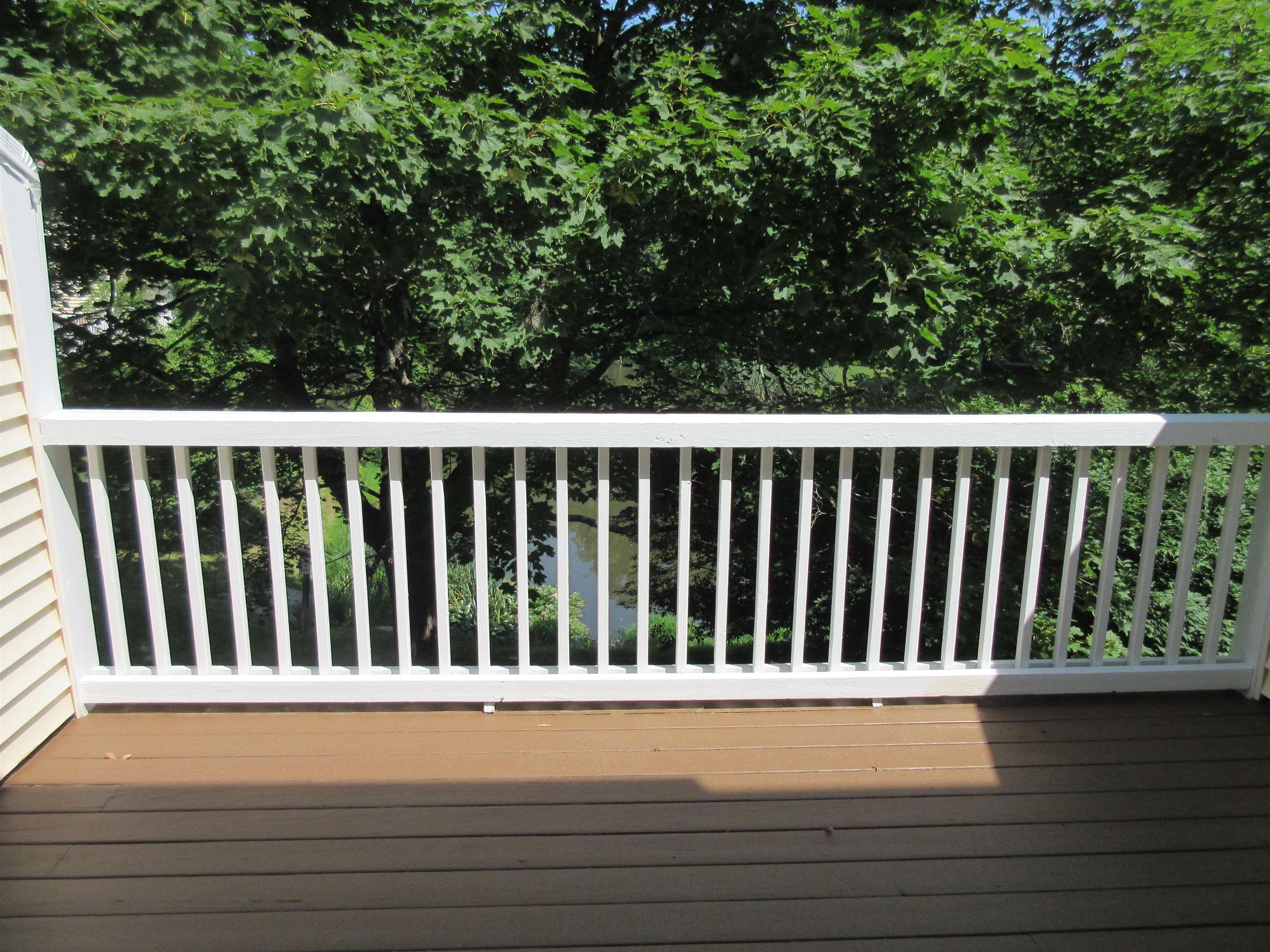 413 Fox Hollow Way, Manchester, NH 03104