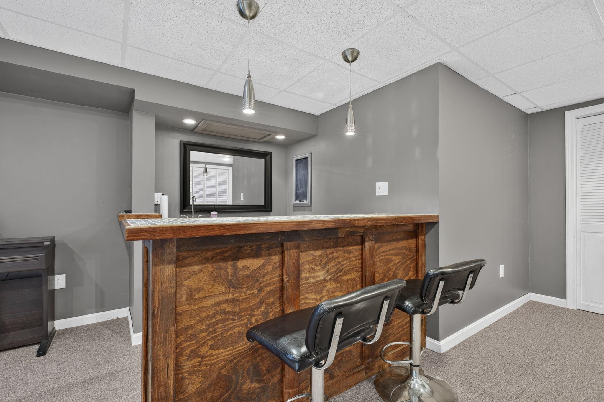 26 Sullivan Ct, Salem, NH 03079