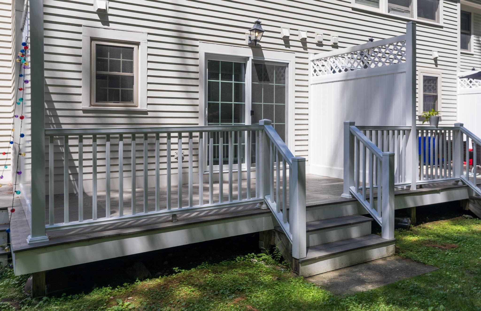 4 Woodland Green, Rochester, NH 03868