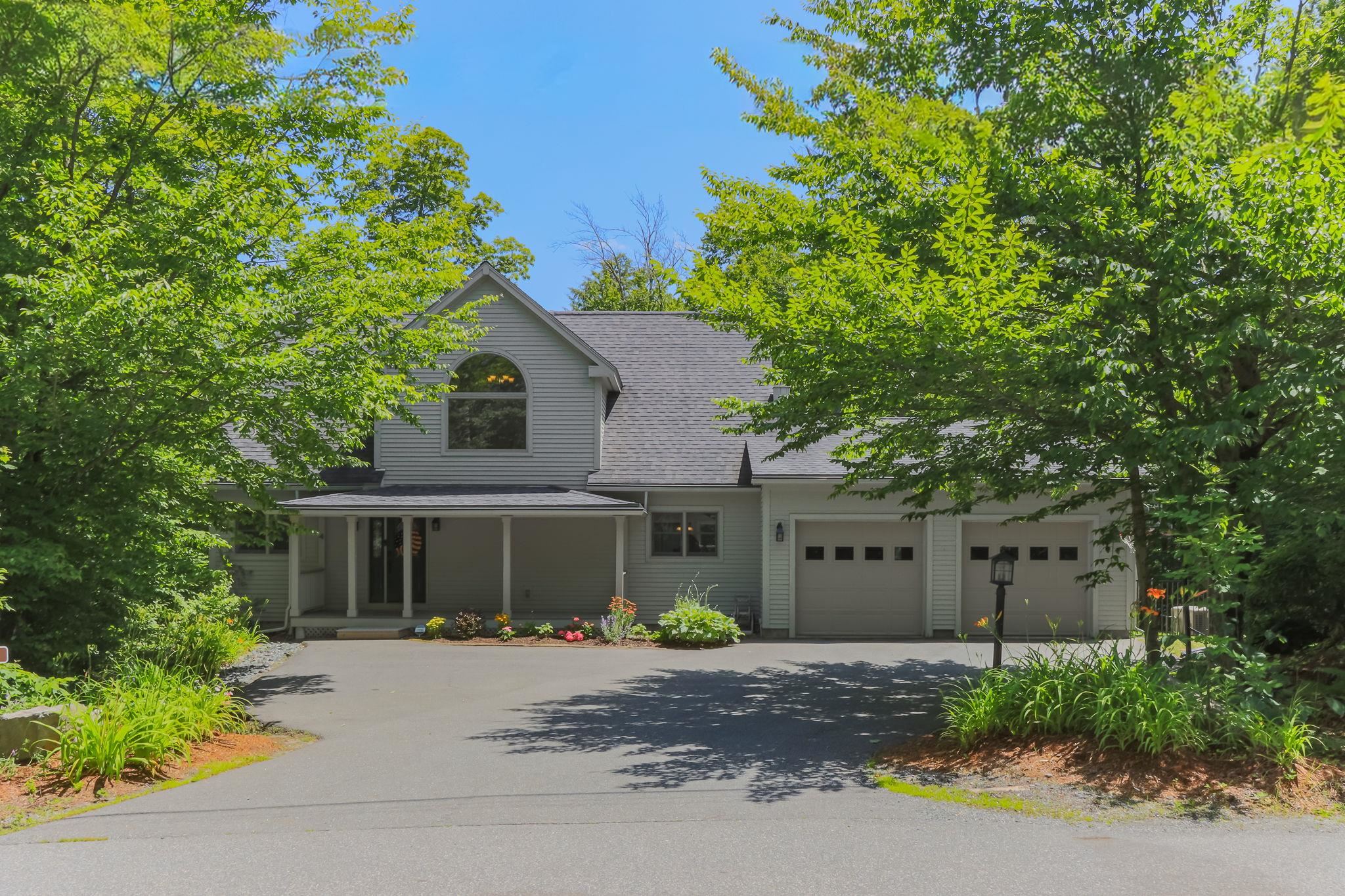 4 Bear Dr, Enfield, NH 03748