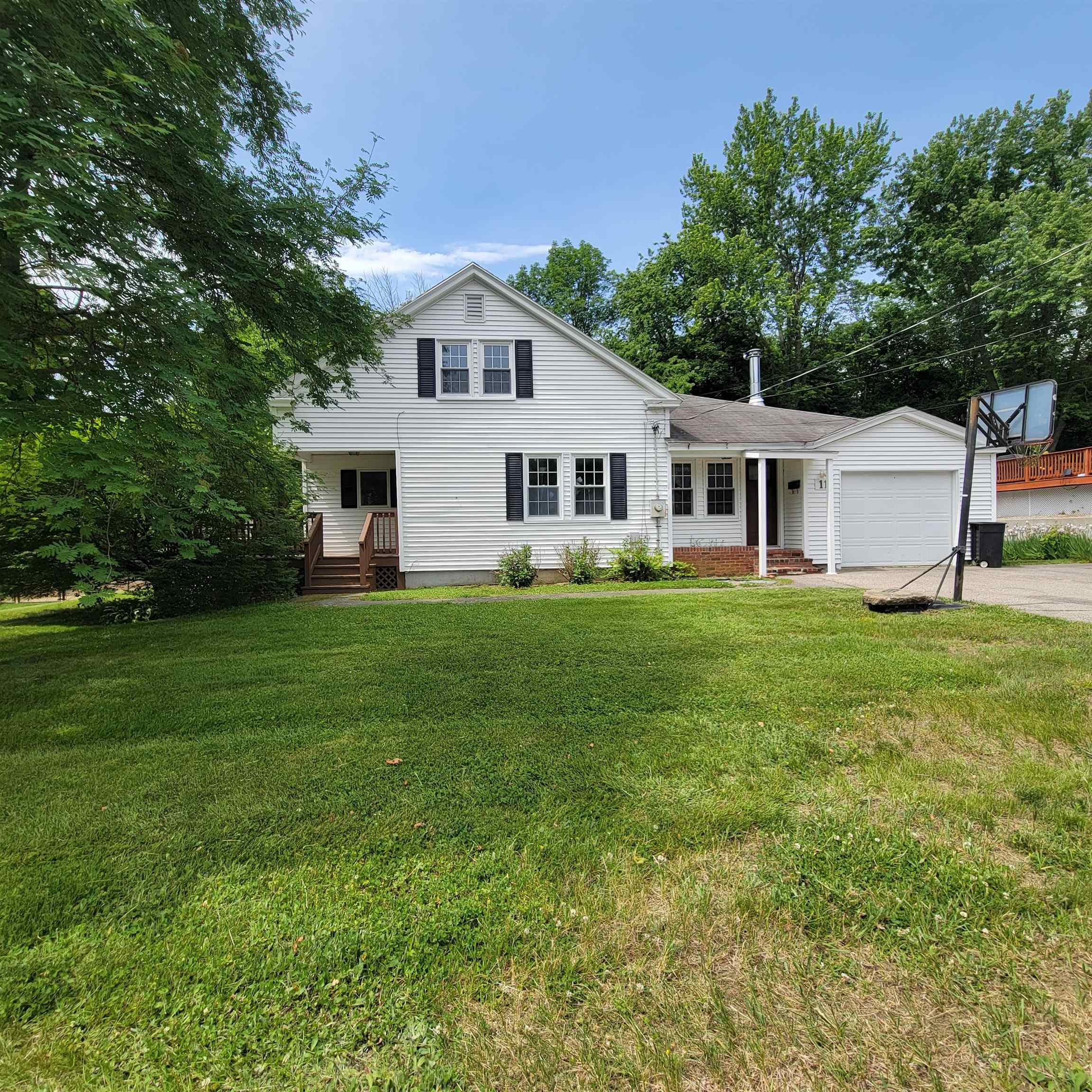 11 Nash Pw, Somersworth, NH 03878