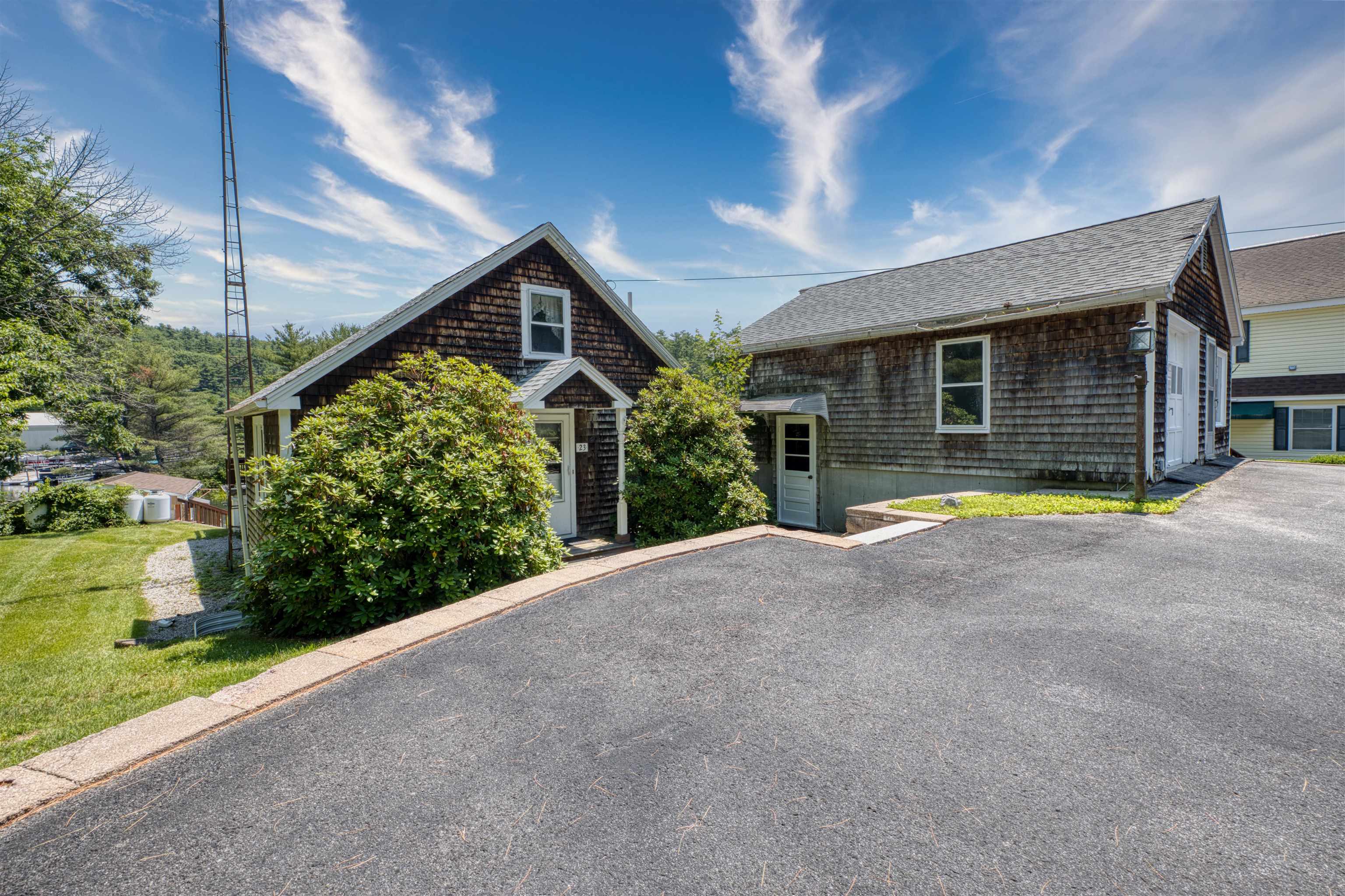 23 Riverlake St, Alton, NH 03810