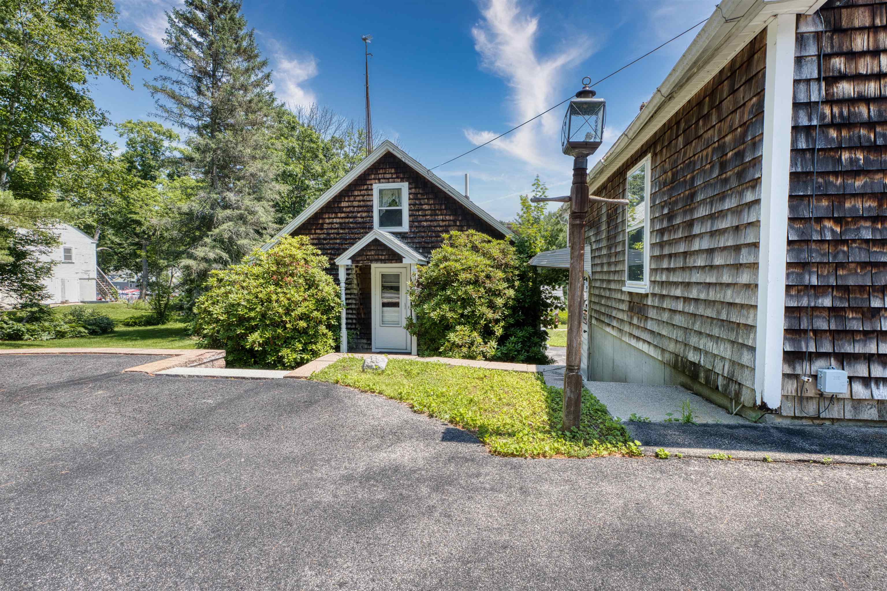 23 Riverlake St, Alton, NH 03810
