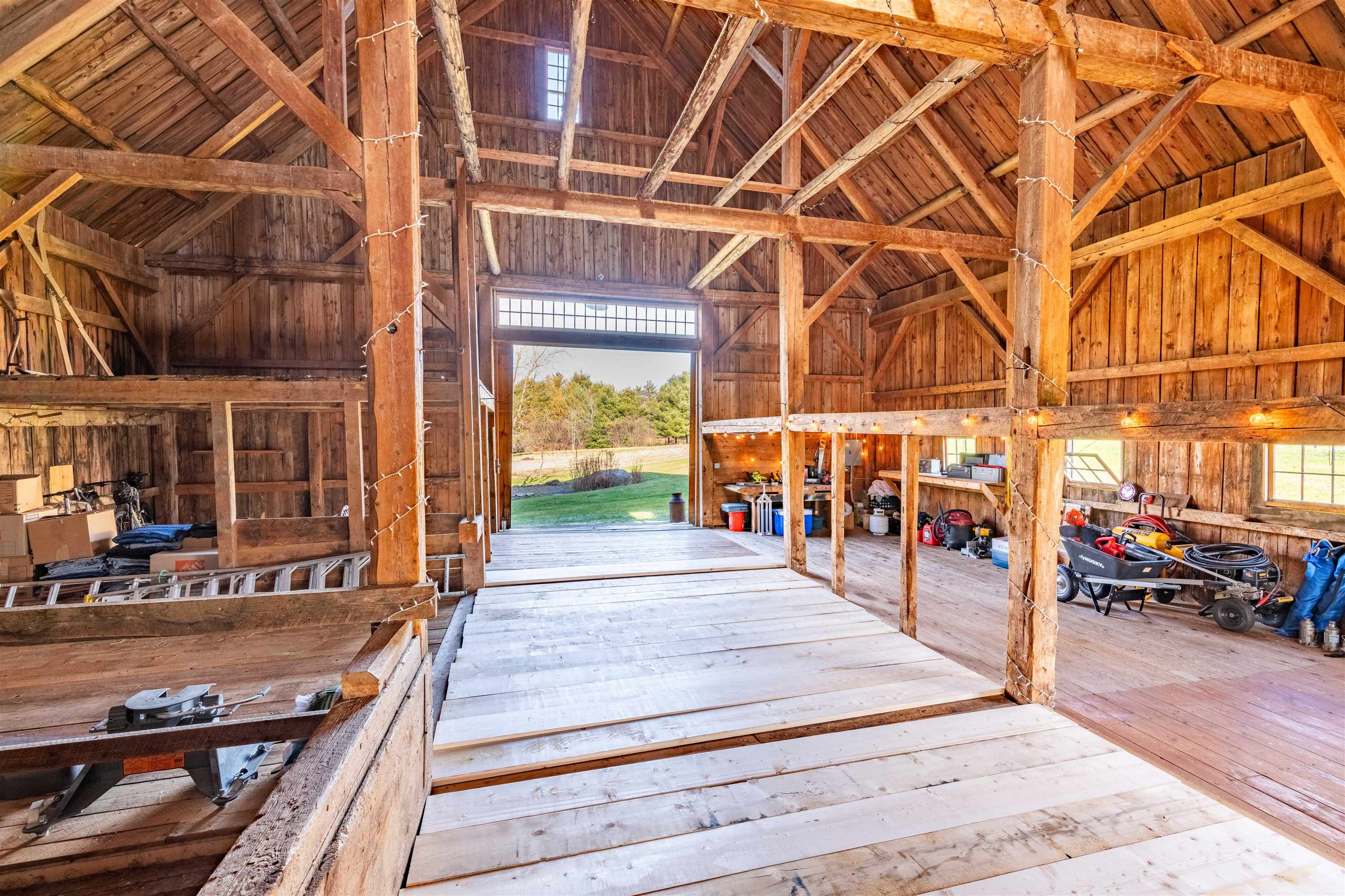 87 Porter Rd, Bath, NH 03740