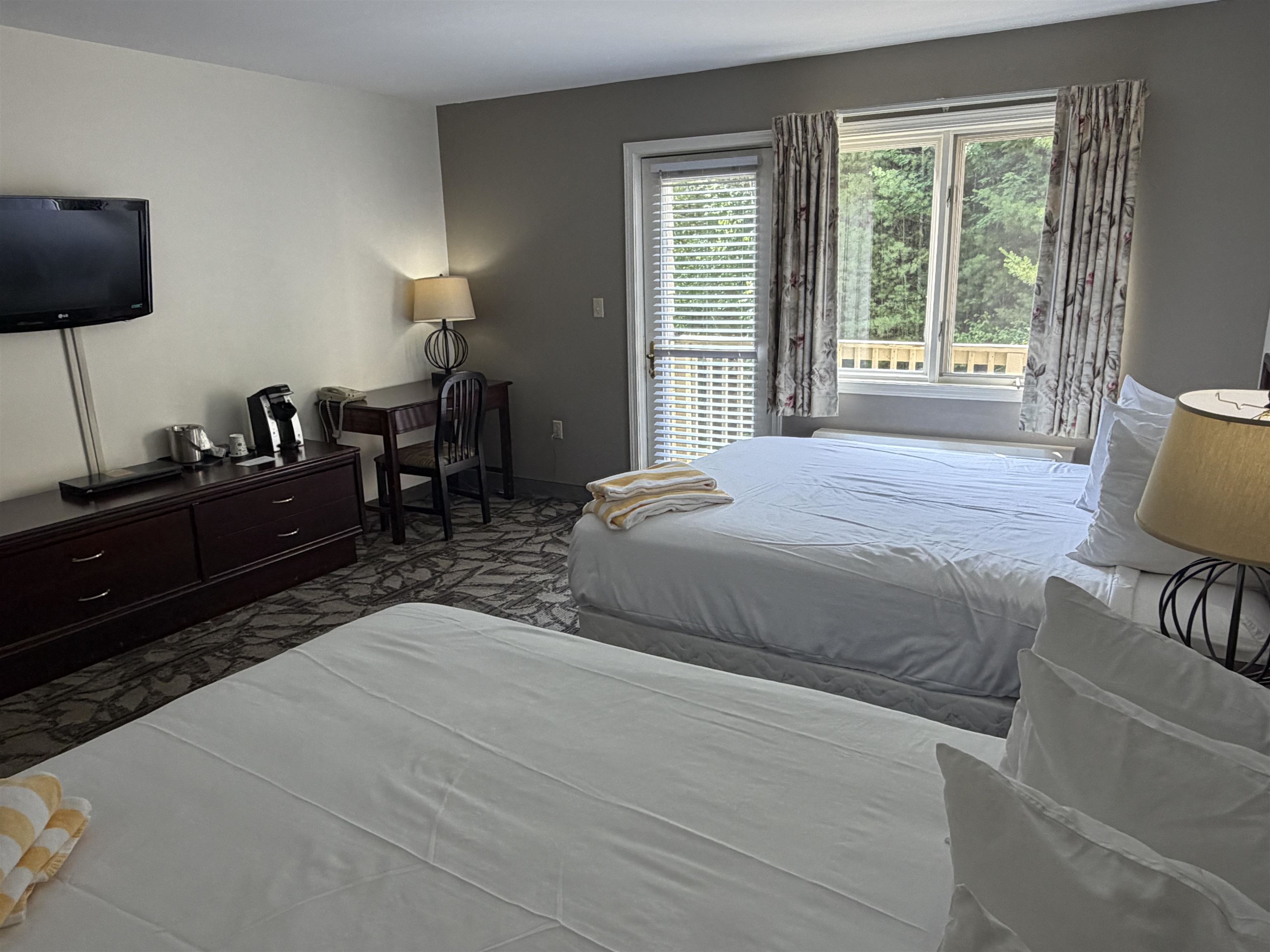 235/237 Grand Summit Drive, Bartlett, NH photo 3