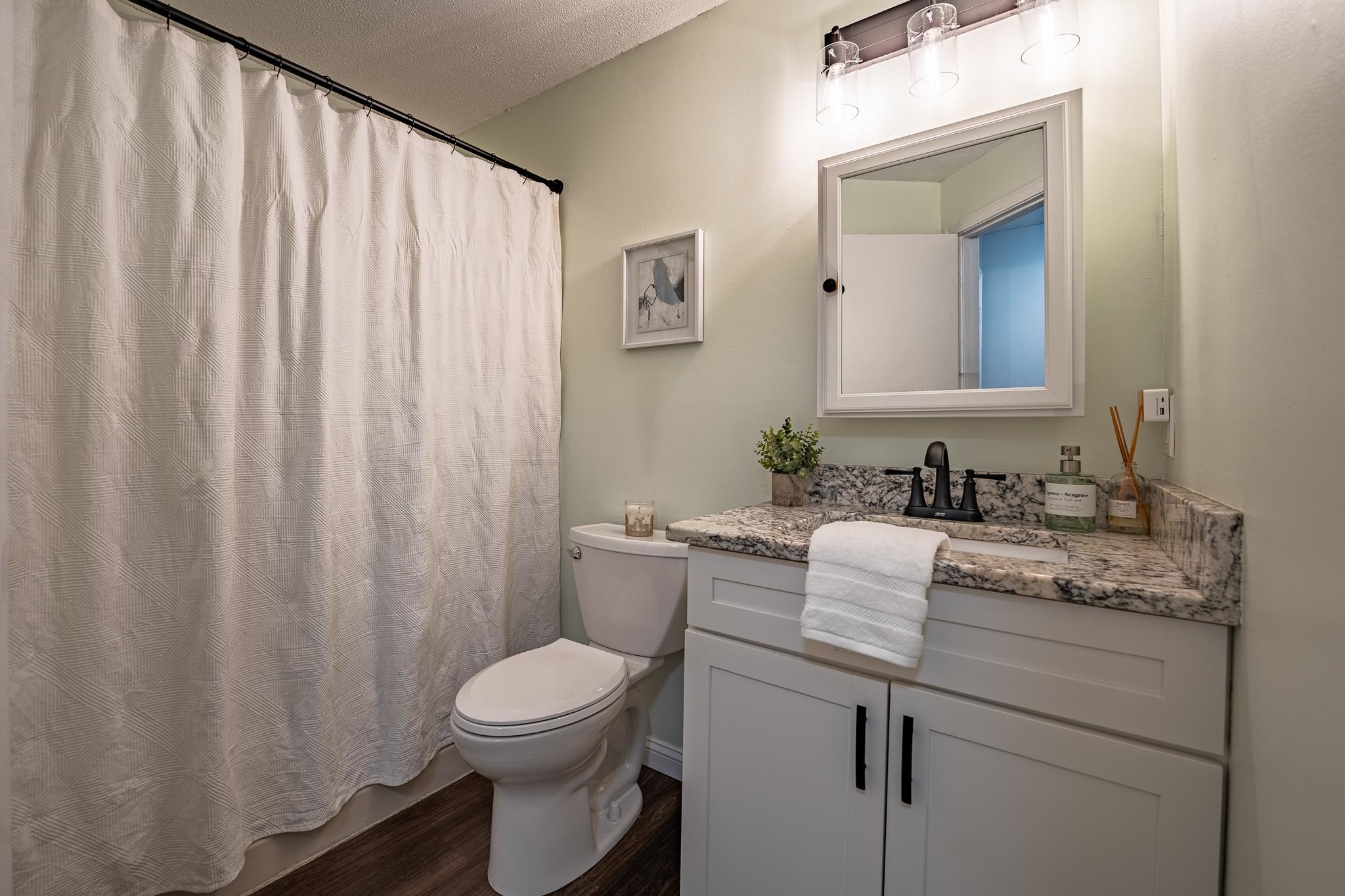 106 Eastern Ave #204, Manchester, NH 03104