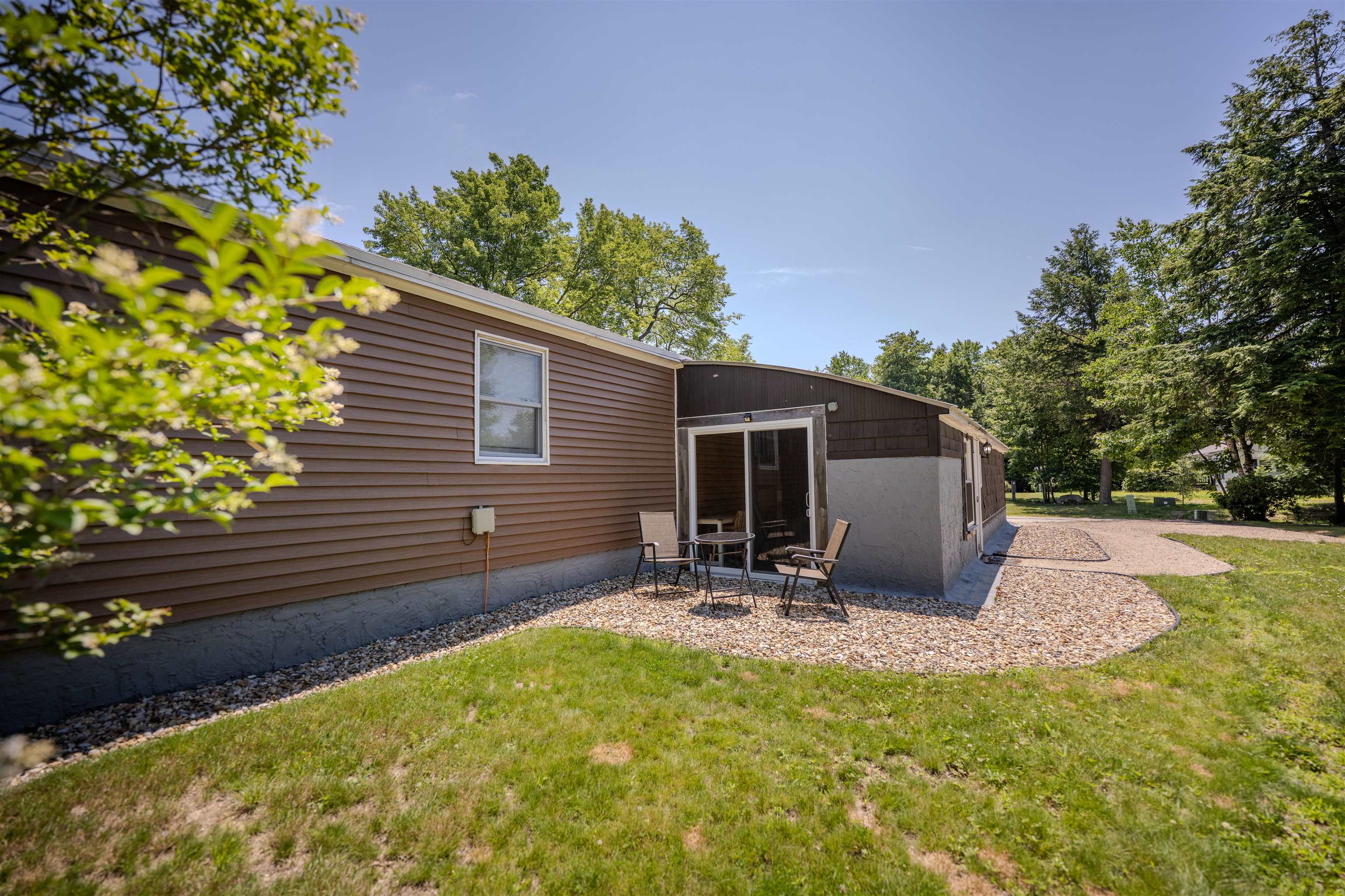 51 Maple Dr, Rindge, NH 03461