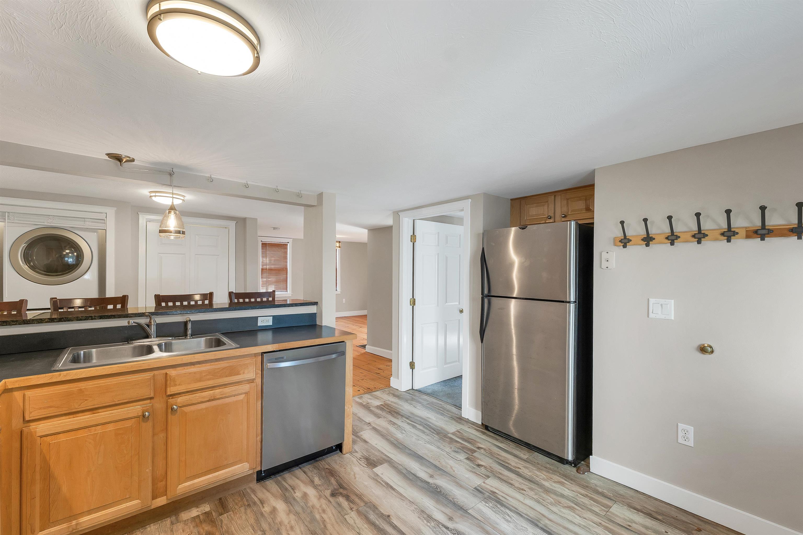 273 Maplewood Ave #3, Portsmouth, NH 03801