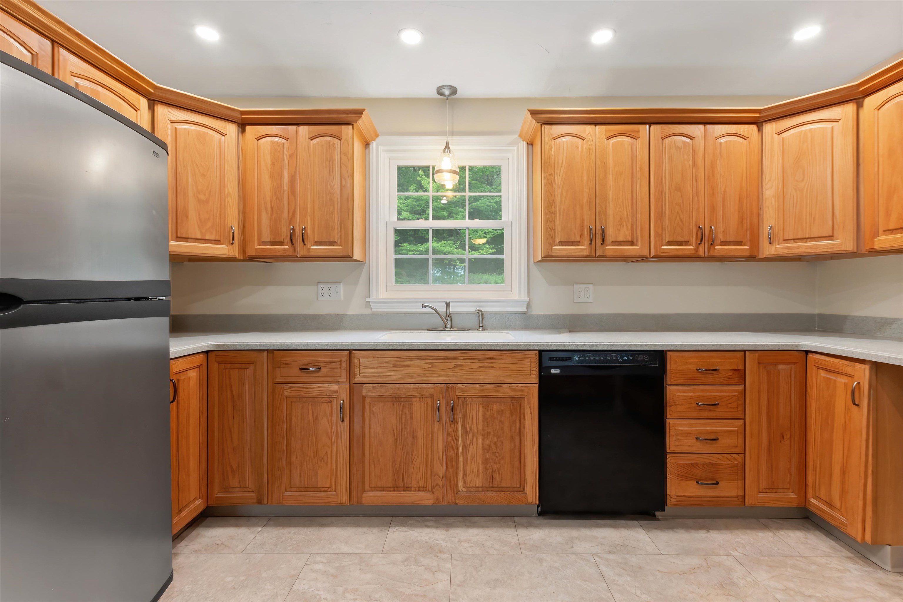 491 Raccoon Hill Rd, Salisbury, NH 03268