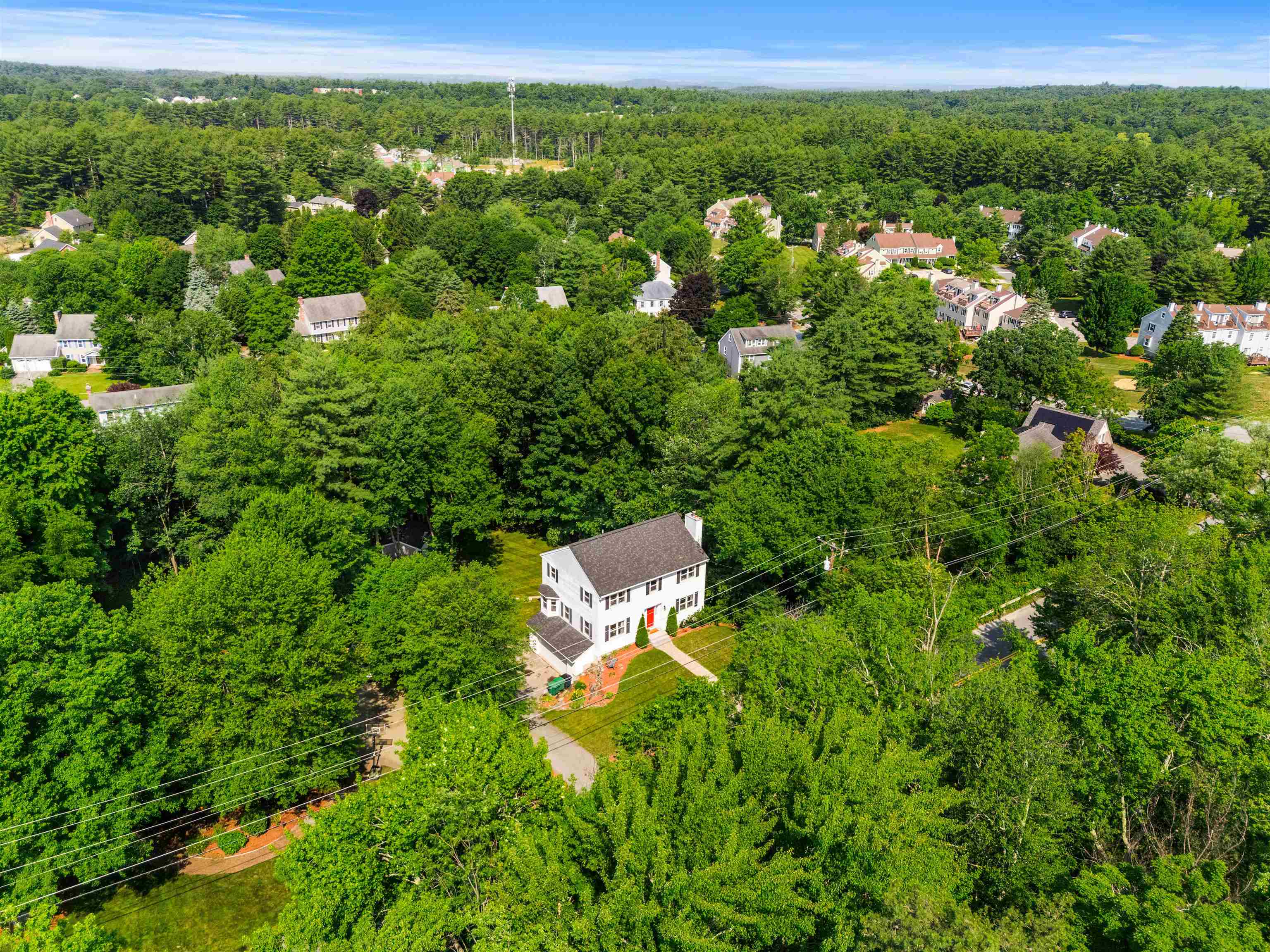 57 Middle Dunstable Rd, Nashua, NH 03062