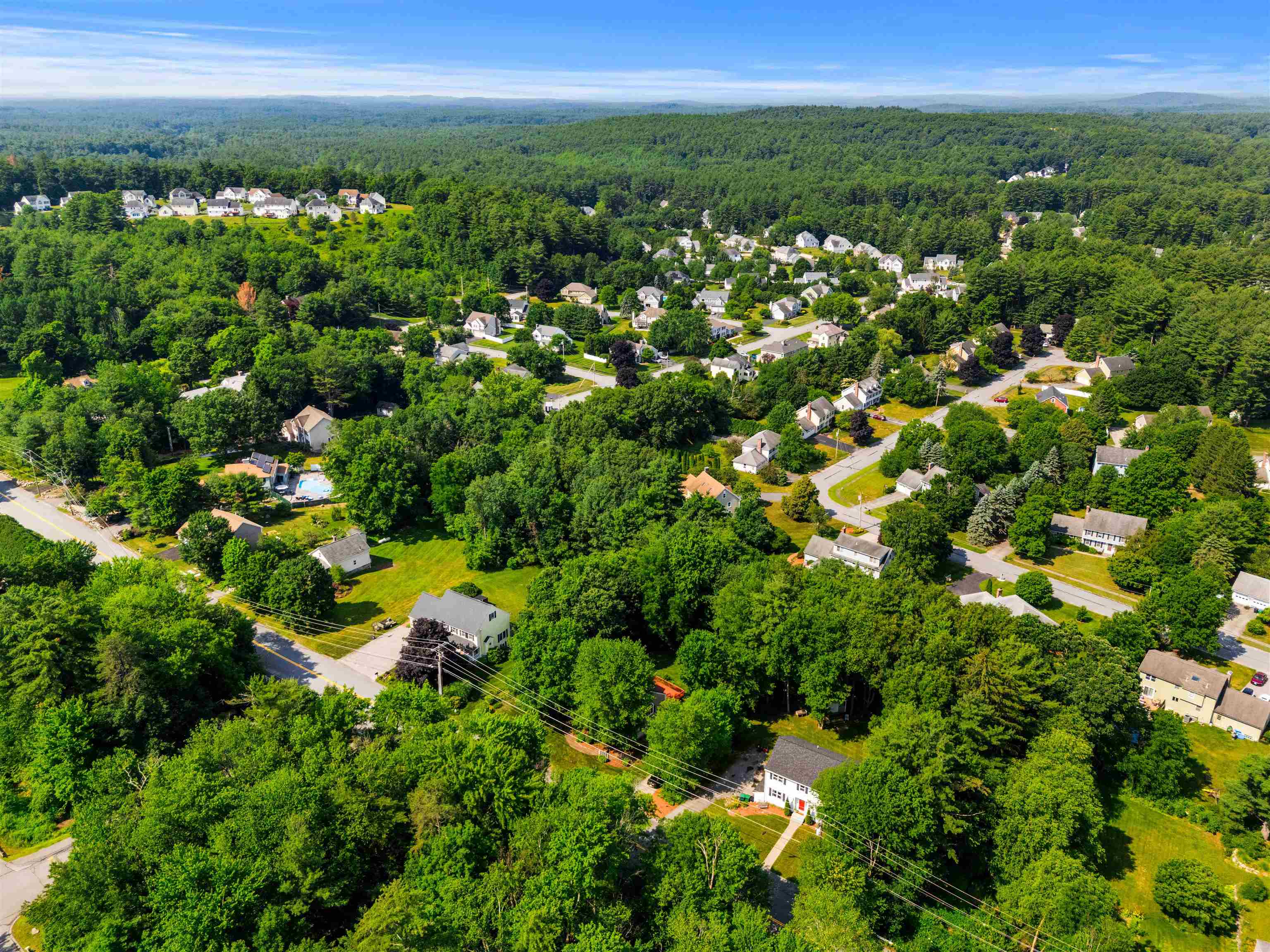 57 Middle Dunstable Rd, Nashua, NH 03062