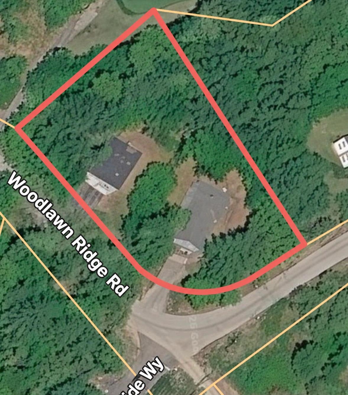 480 Woodlawn Ridge Rd, Pembroke, NH 03275
