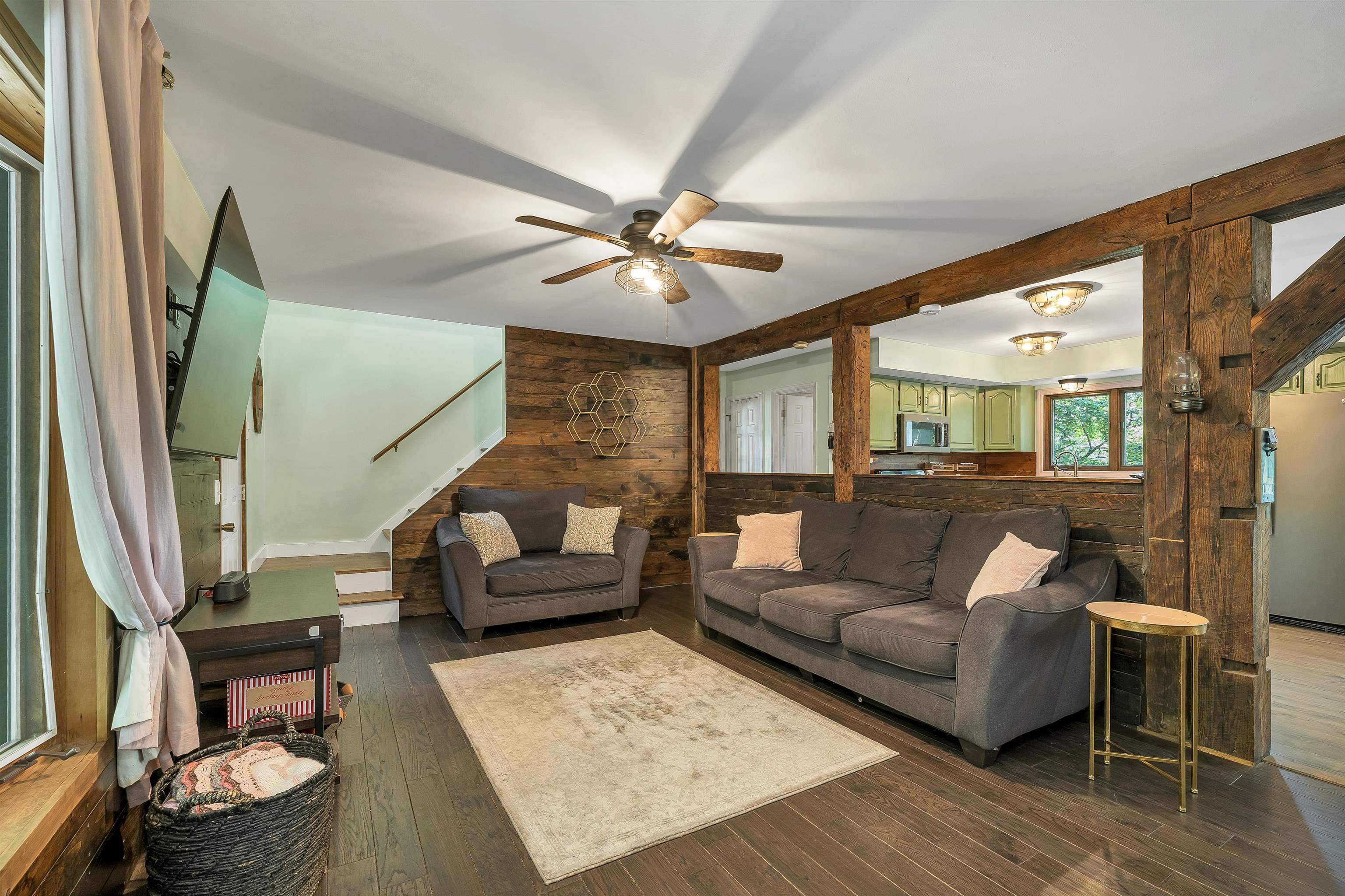 35 Highwoods Trl, Ashland, NH 03217