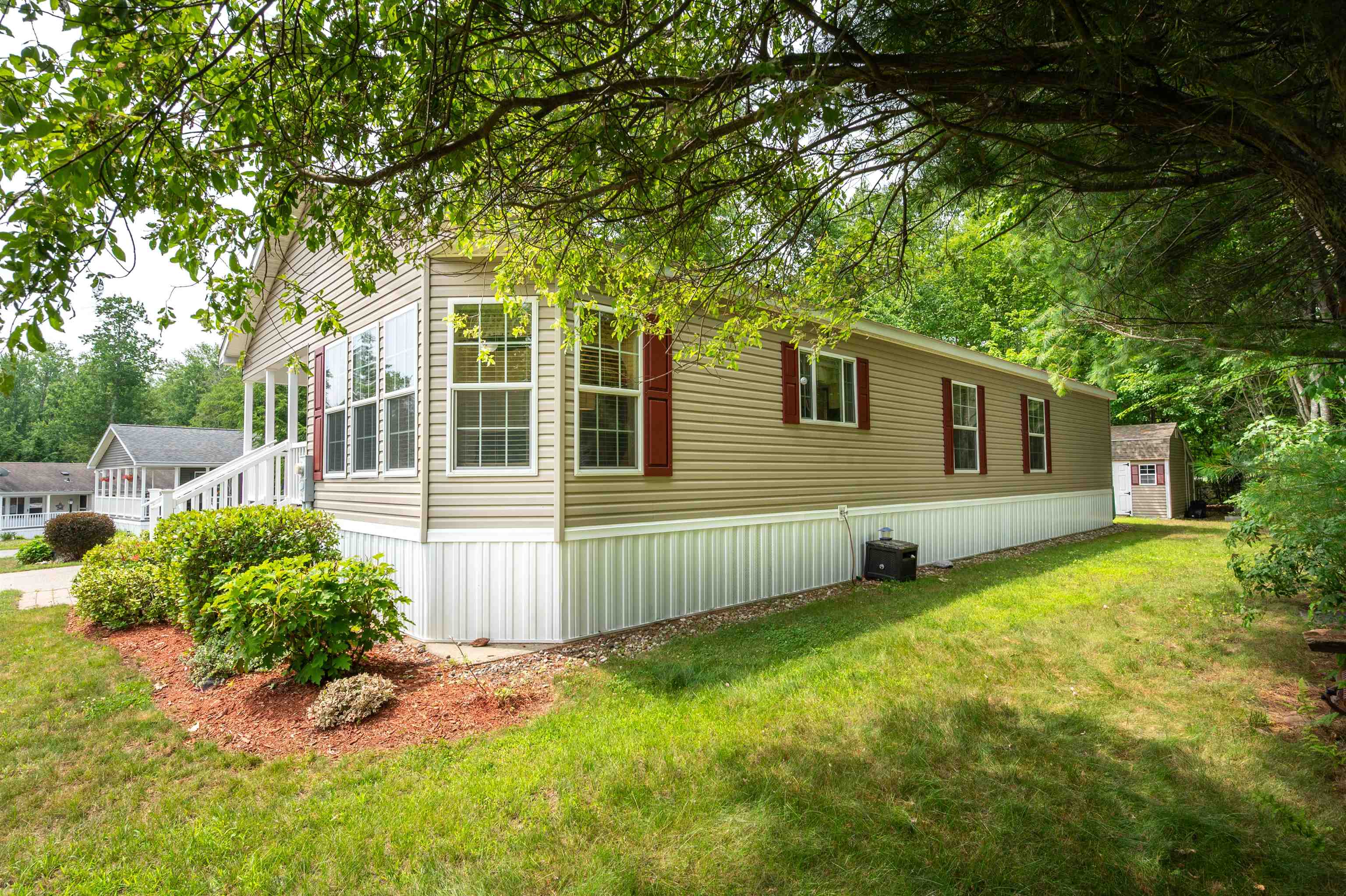 48 Blair Dr, Rochester, NH 03868