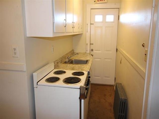 174 Concord Street, Manchester, NH photo 2