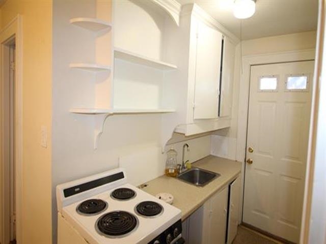 174 Concord Street, Manchester, NH photo 3