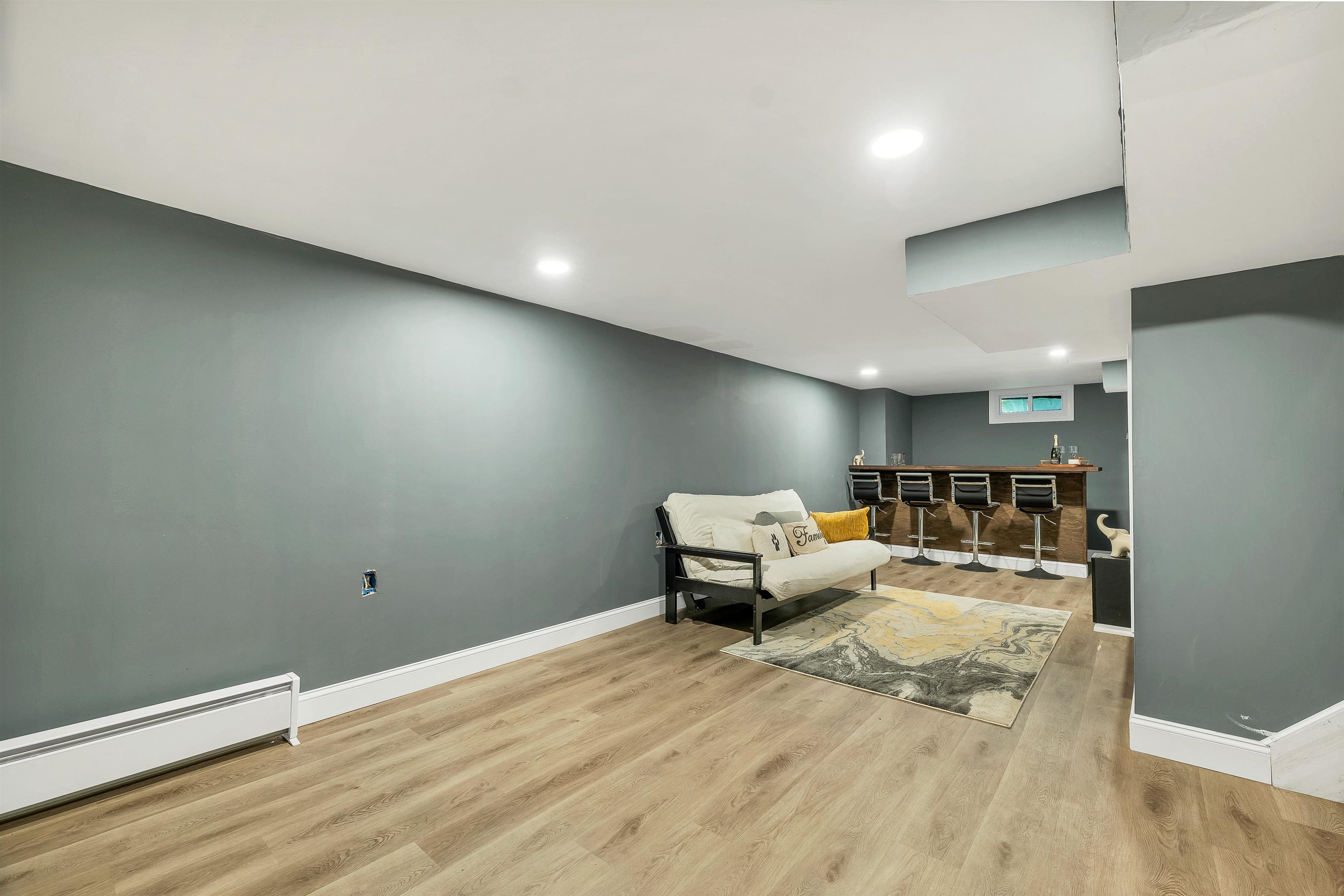 Photo 32 of 50