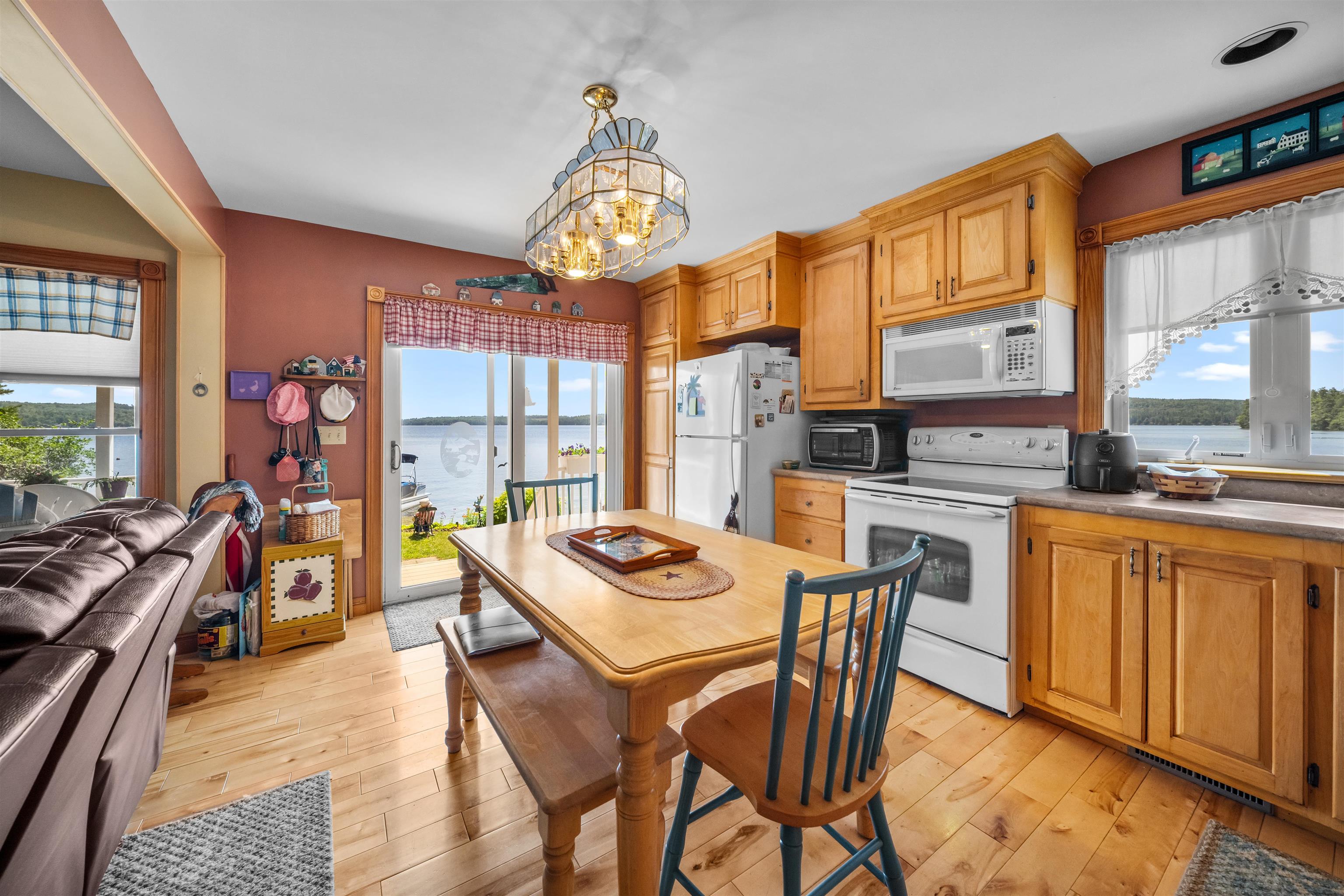 585 Wansor Road, Wakefield, NH photo 4