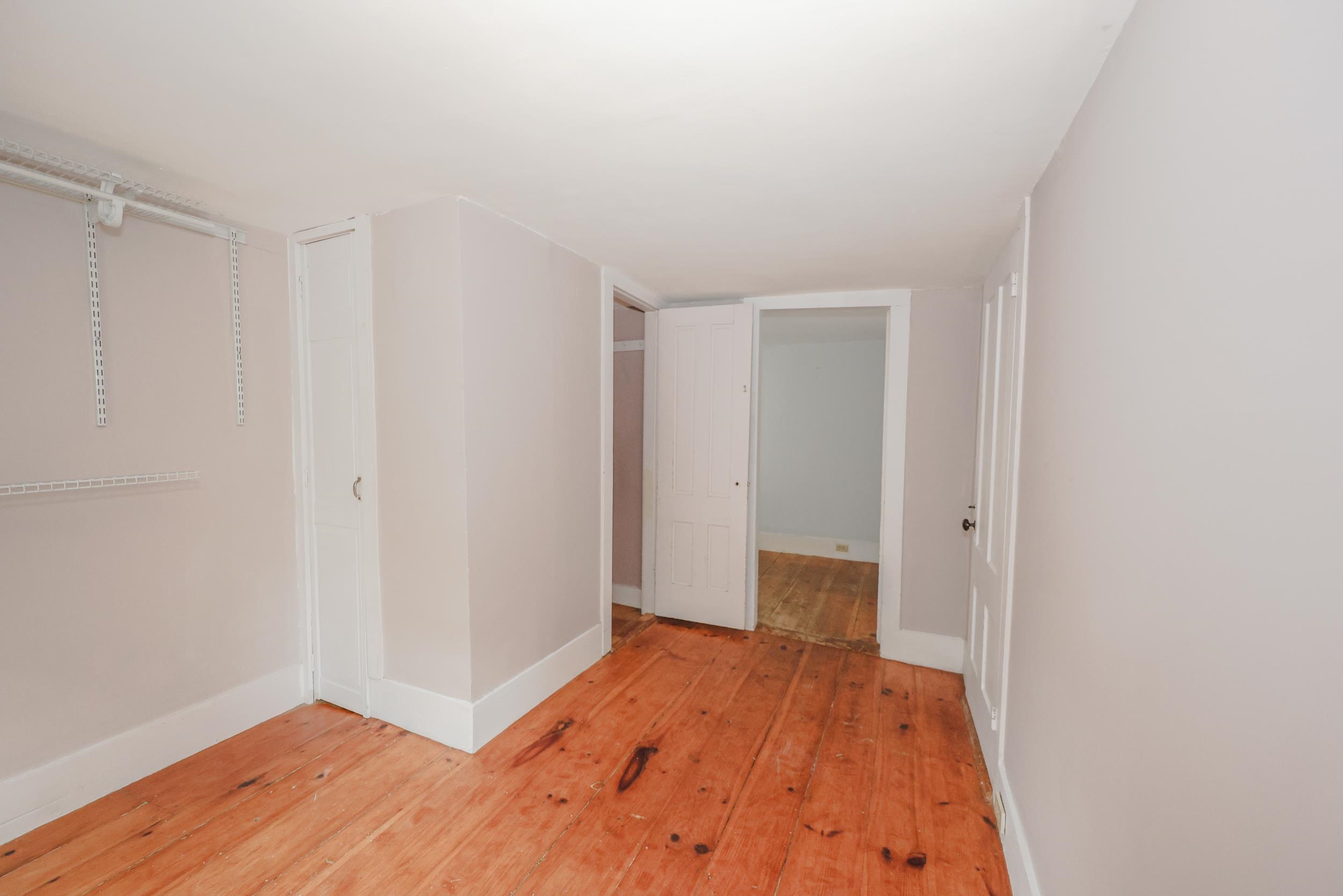 3 Depot St, New Boston, NH 03070