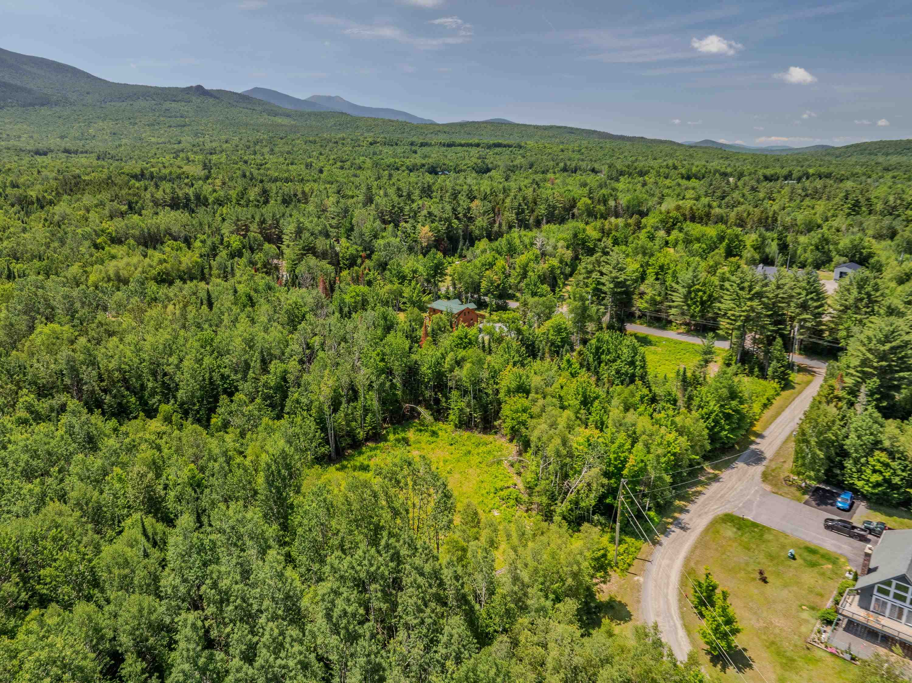 Sugarloaf Dr, Carroll, NH 03574
